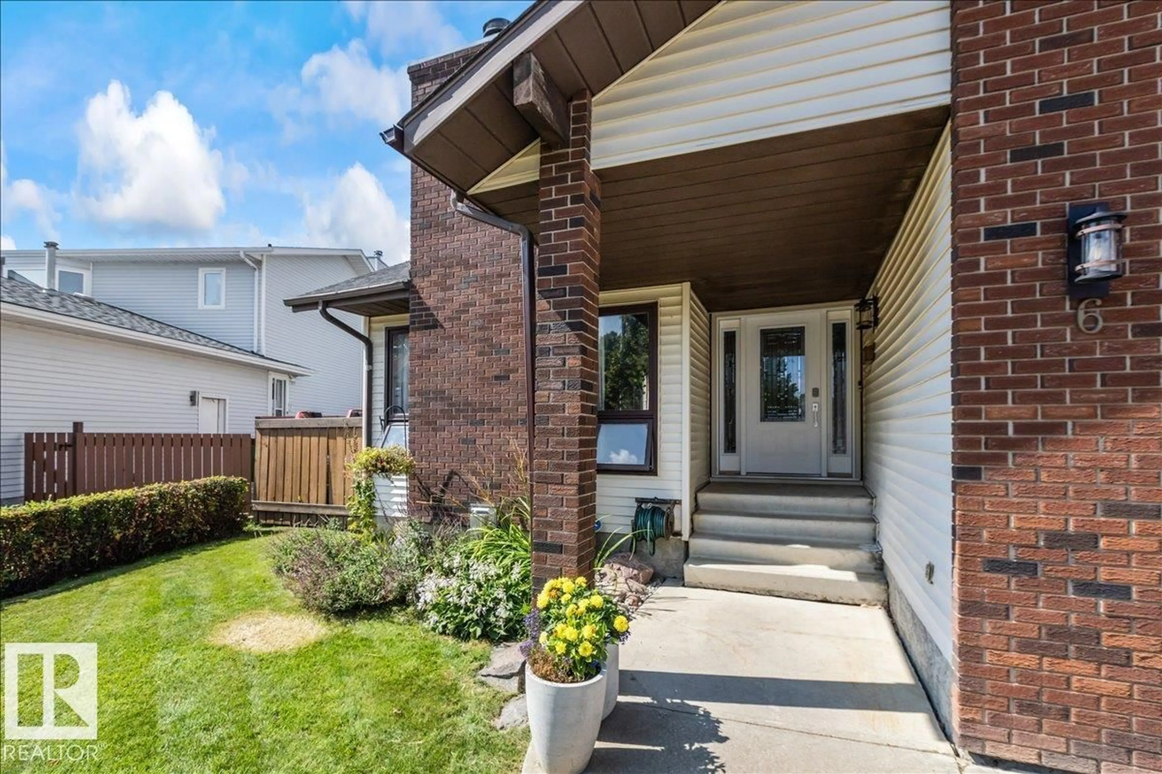 Unknown for 6 LAIRD PL, St. Albert Alberta T8N4N4