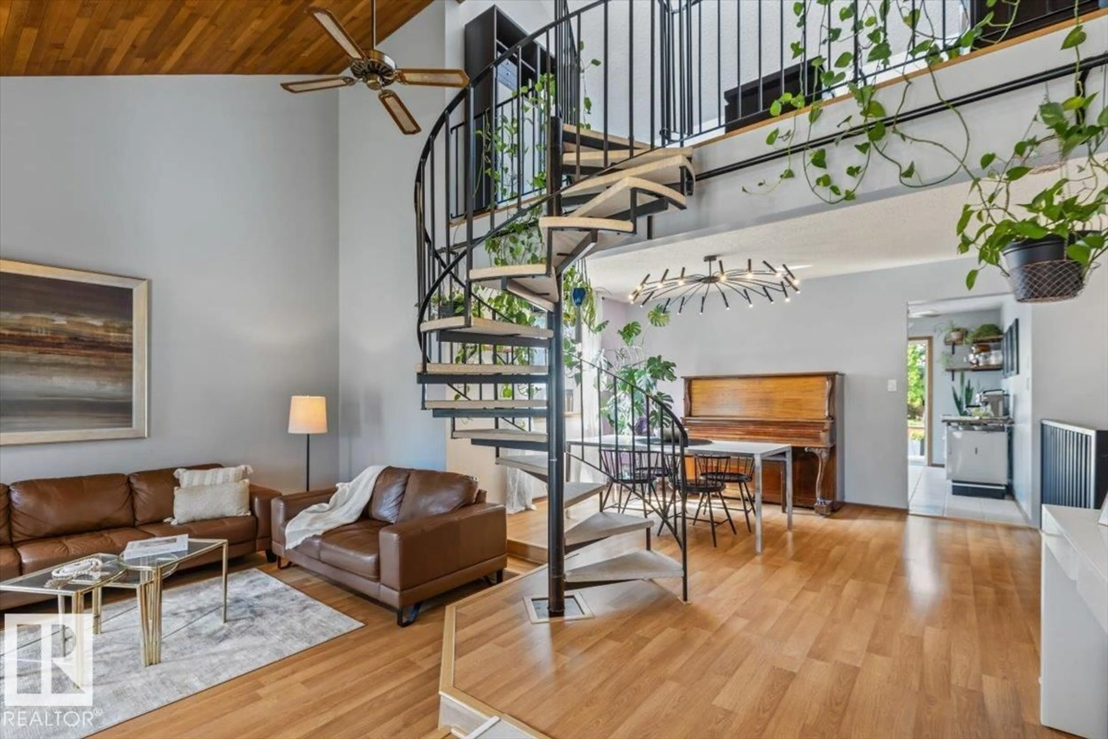 Stairs for 6 LAIRD PL, St. Albert Alberta T8N4N4