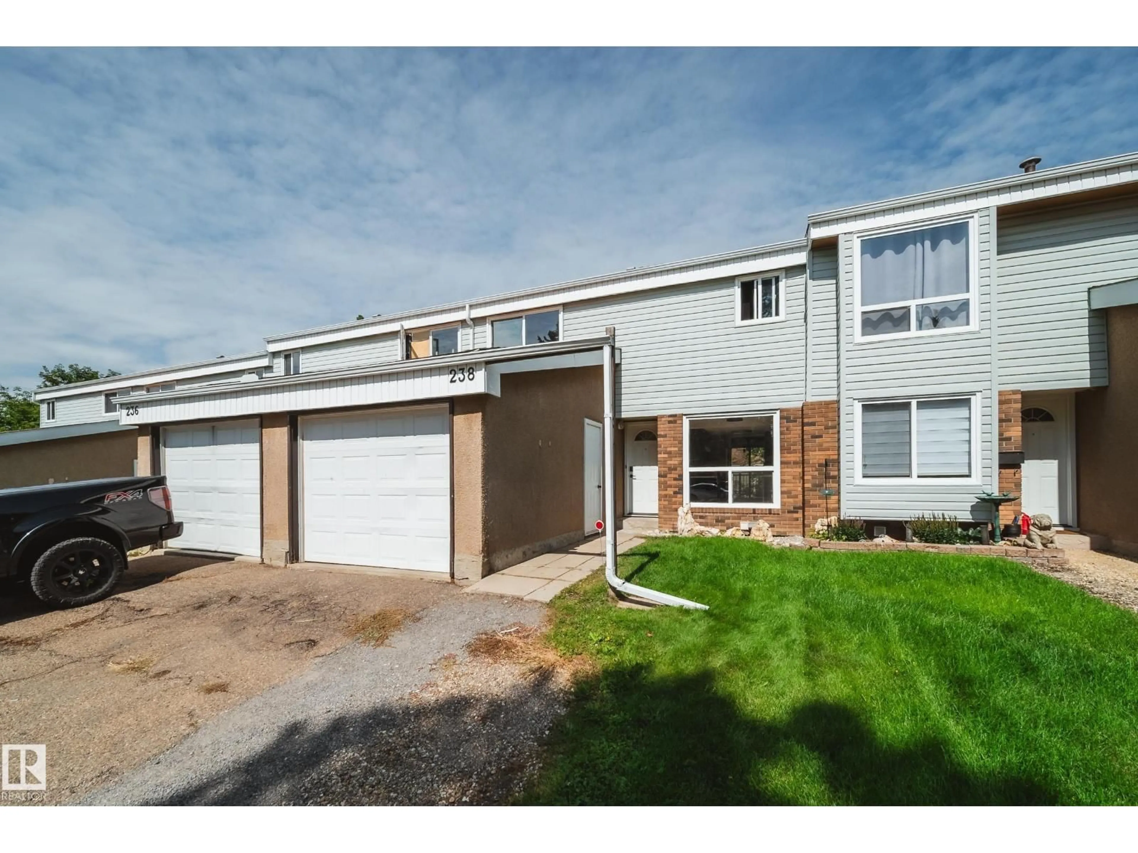 Unknown for 238 GRANDIN VG, St. Albert Alberta T8N2J3