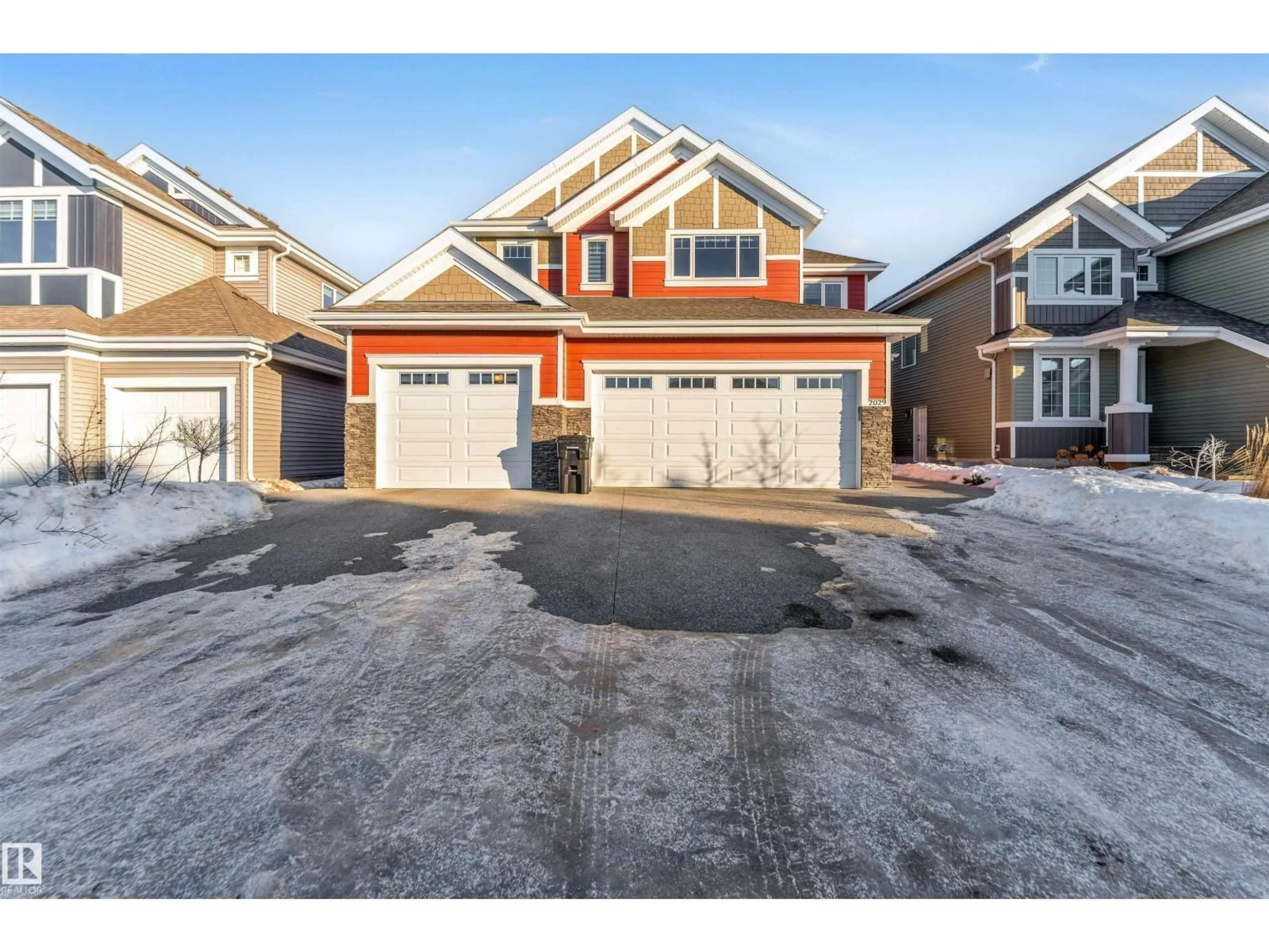 Indoor garage for SW - 2029 89B ST, Edmonton Alberta T6T1M5