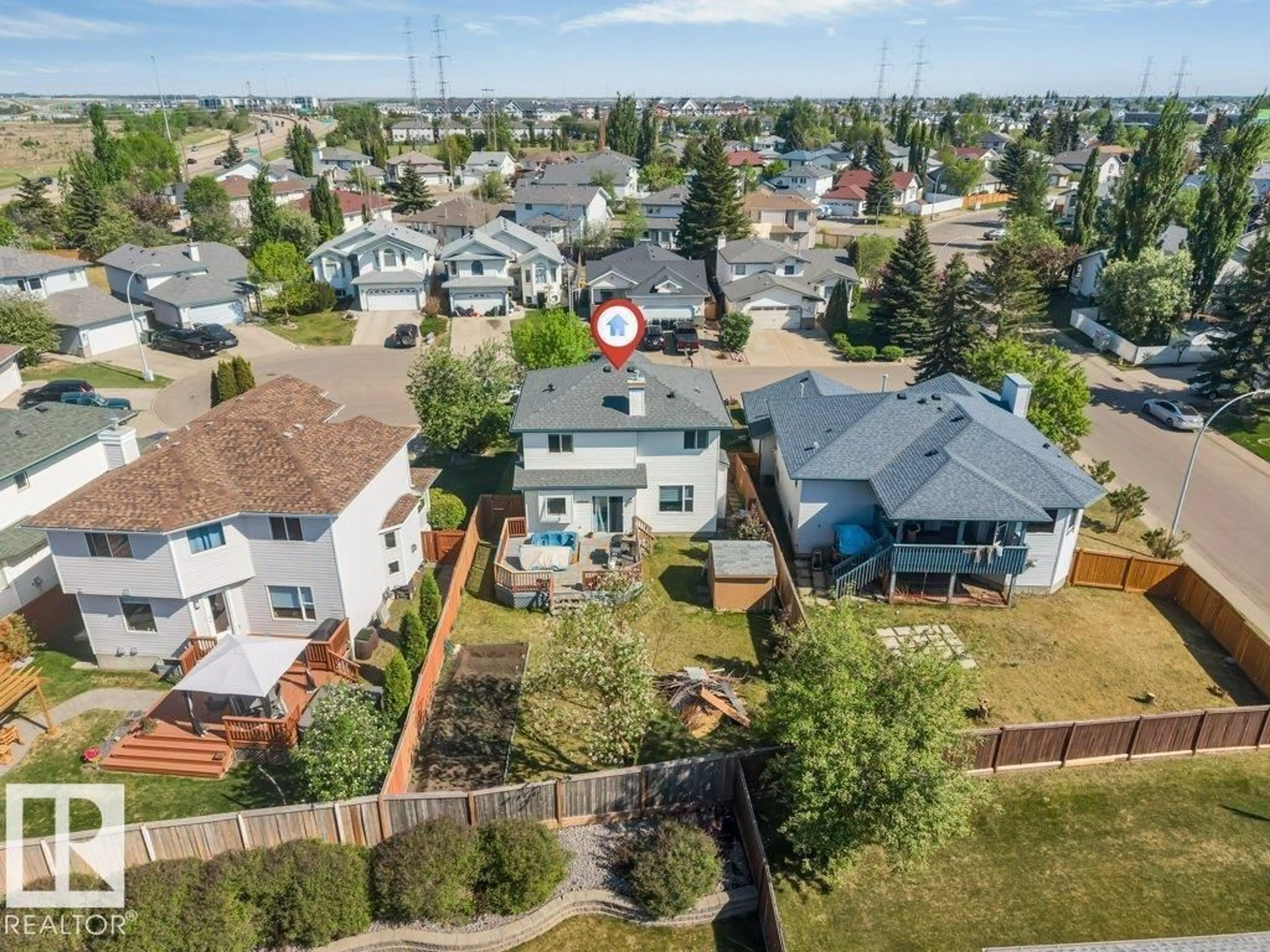 A pic from outside/outdoor area/front of a property/back of a property/a pic from drone, street for NW - 4424 28A ST, Edmonton Alberta T6T1K1