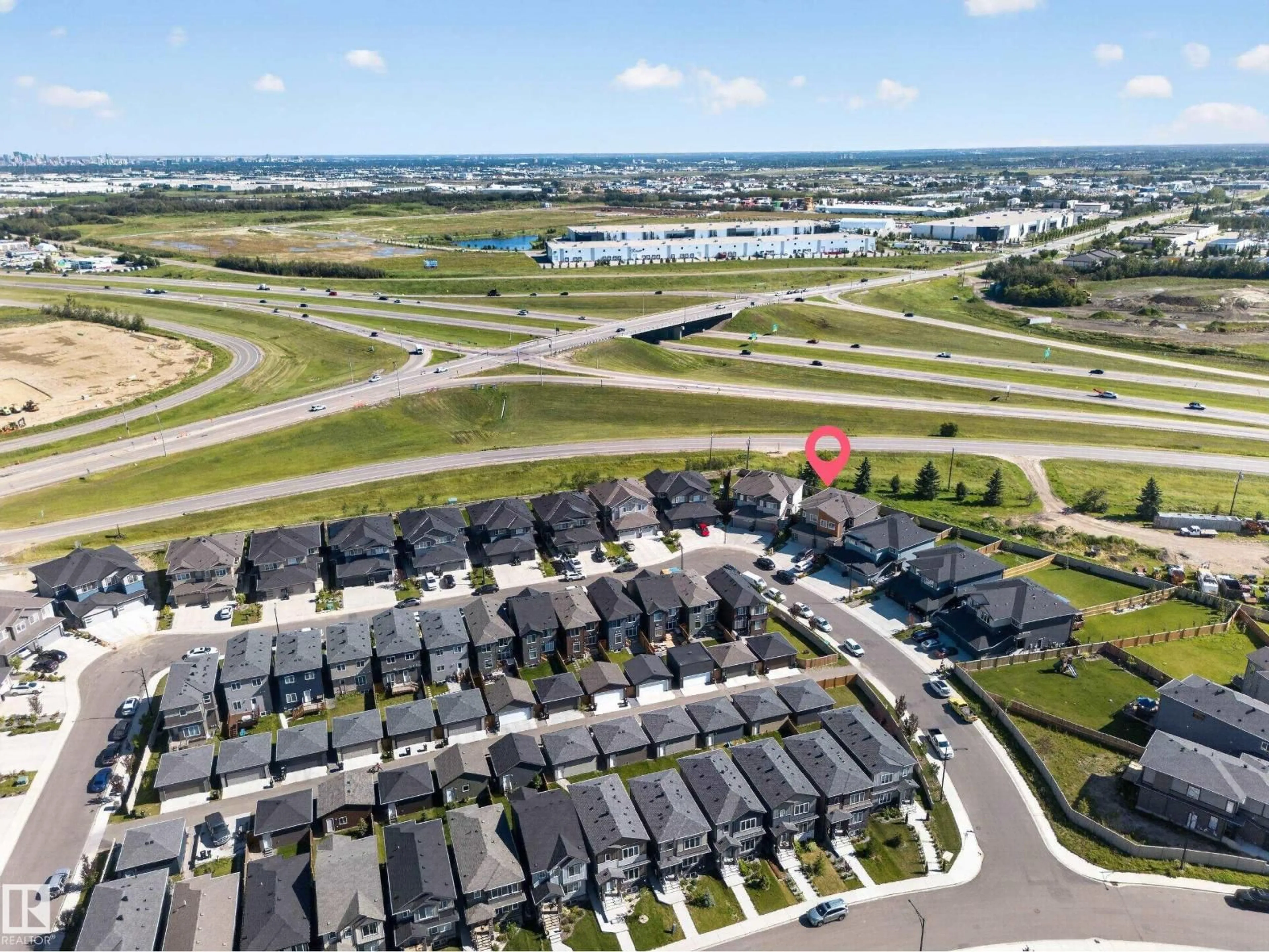 A pic from outside/outdoor area/front of a property/back of a property/a pic from drone, street for 1174 GOLDFINCH CR, Edmonton Alberta T5S0R2