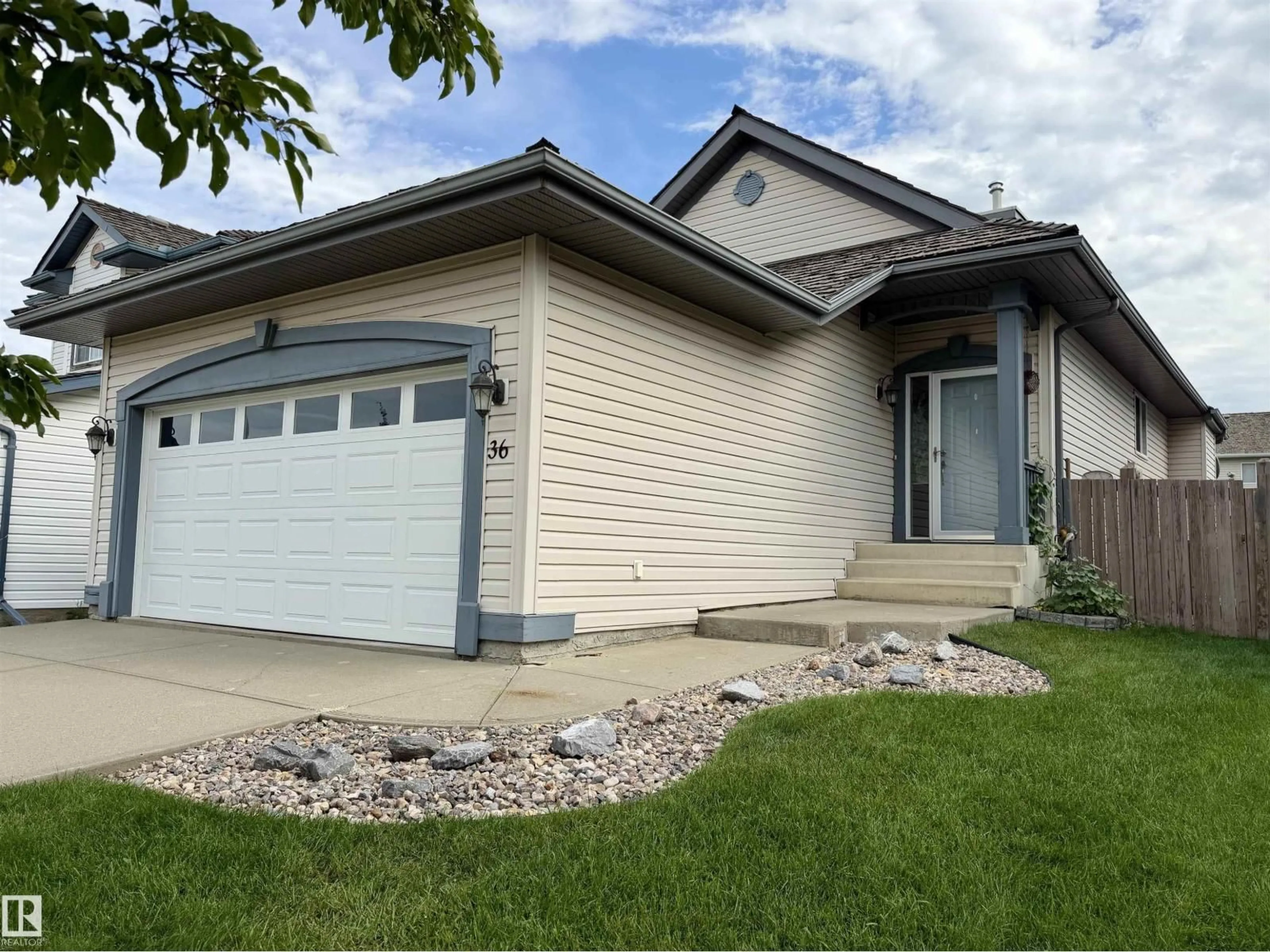 Home with vinyl exterior material, street for 36 NEWCASTLE, Sherwood Park Alberta T8A6E9