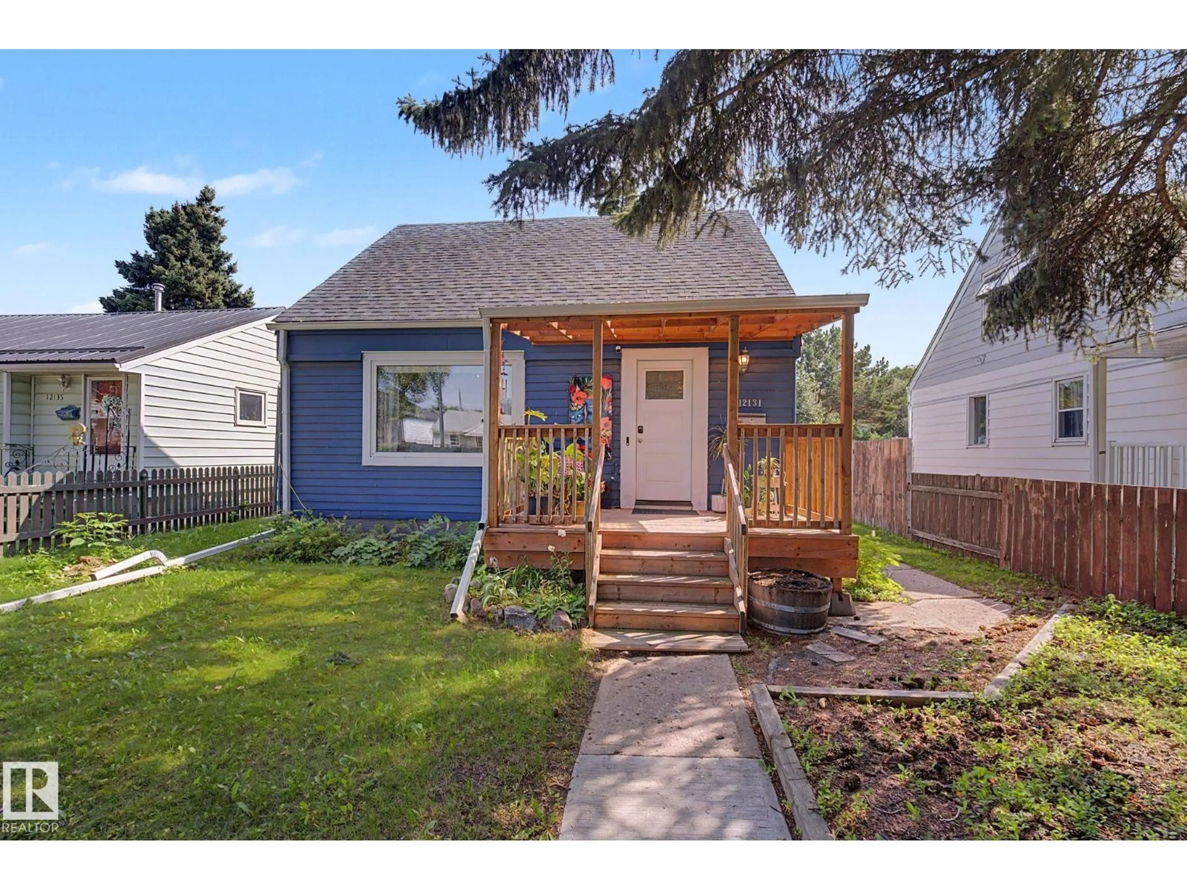 Home with vinyl exterior material, street for NW - 12131 126 ST, Edmonton Alberta T5L0W6