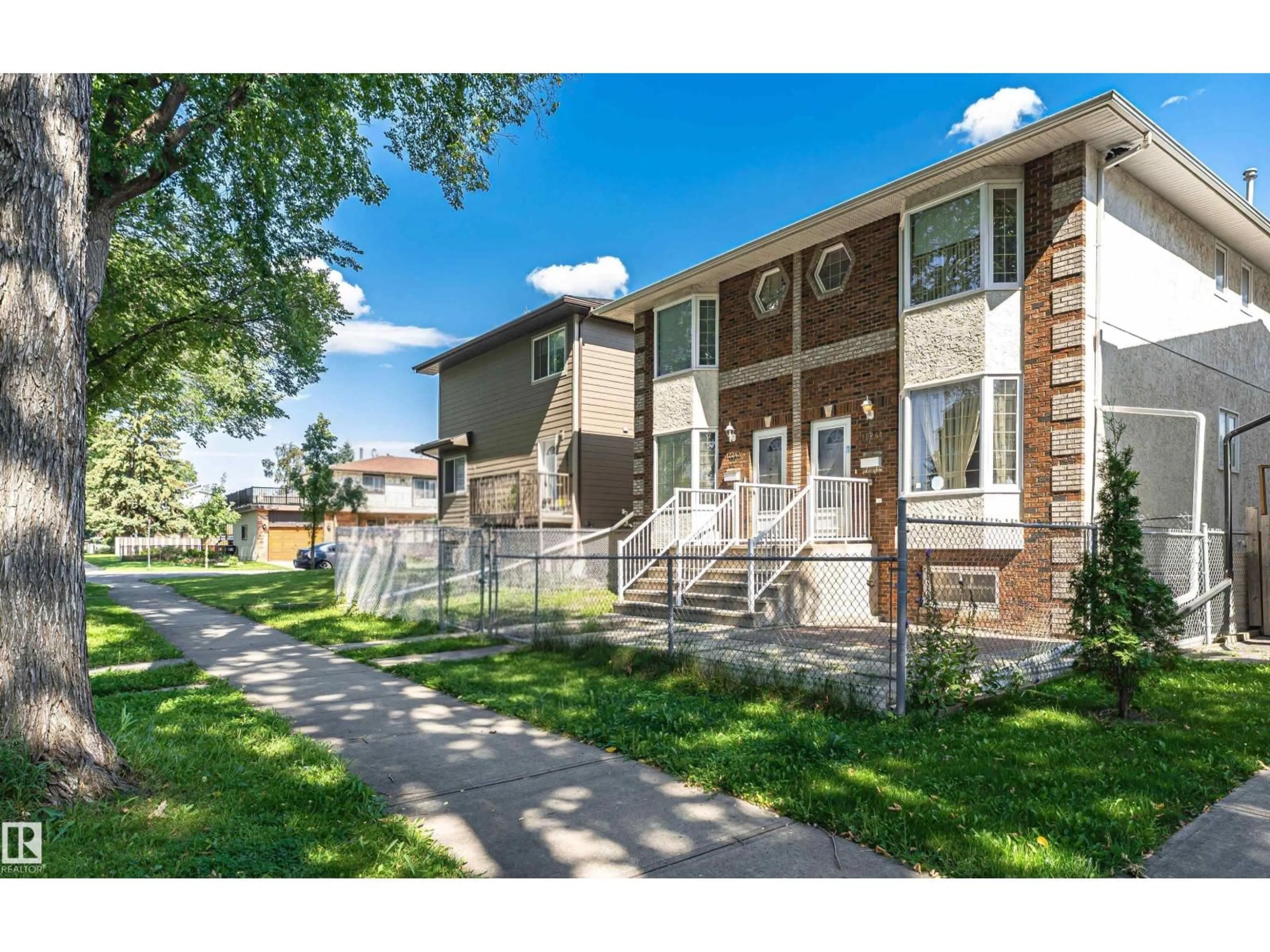 Unknown for 12241 93 ST, Edmonton Alberta T5G1G2