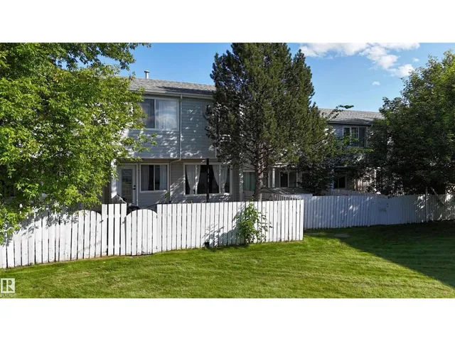 71 AMBERLY CT, Edmonton 2