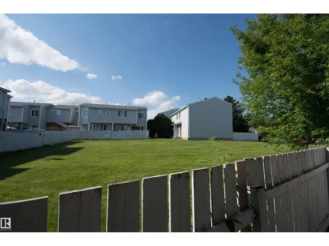 71 AMBERLY CT, Edmonton 3