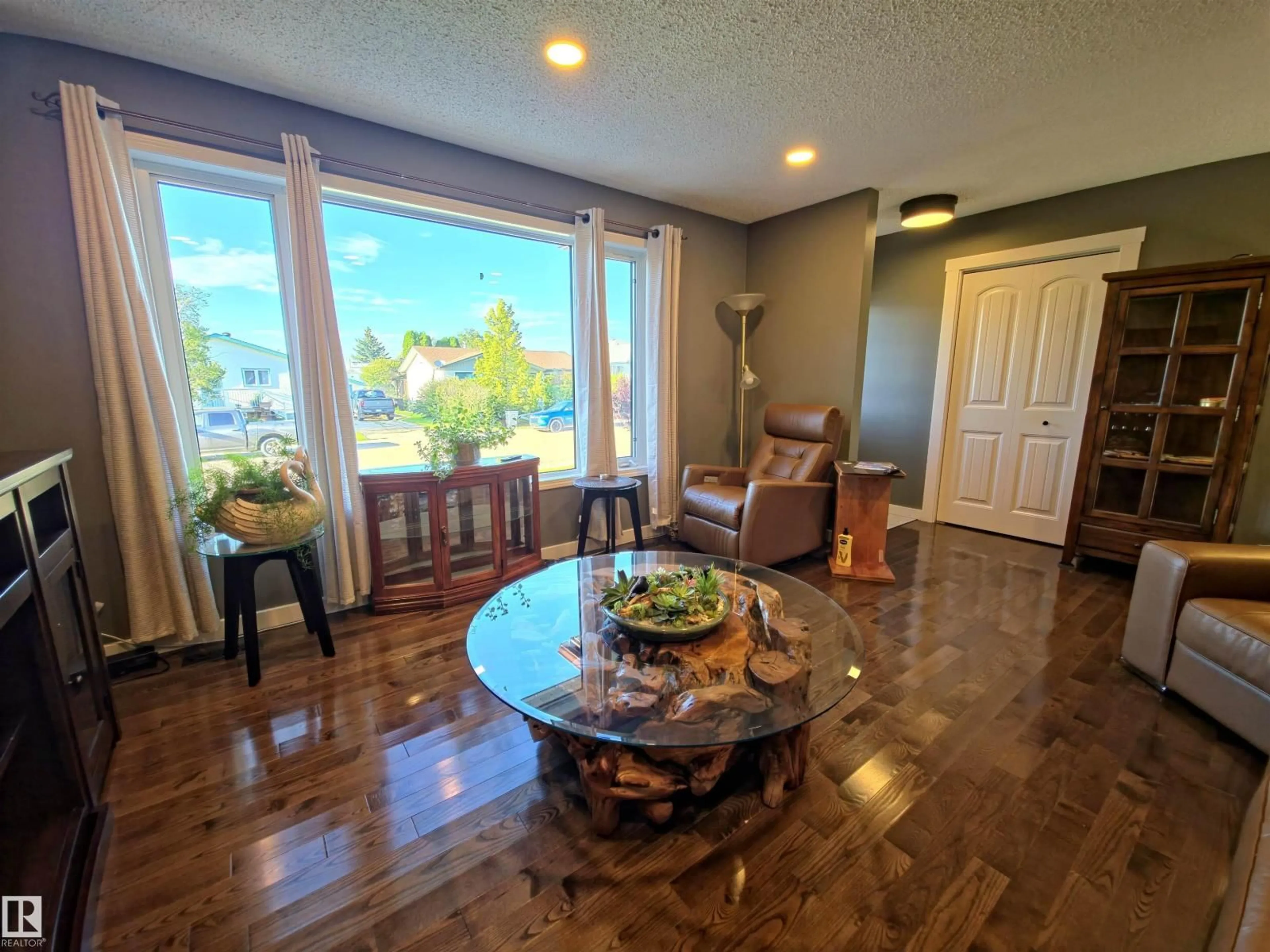 A pic of a room for 10543 109 ST, Westlock Alberta T7P1A9