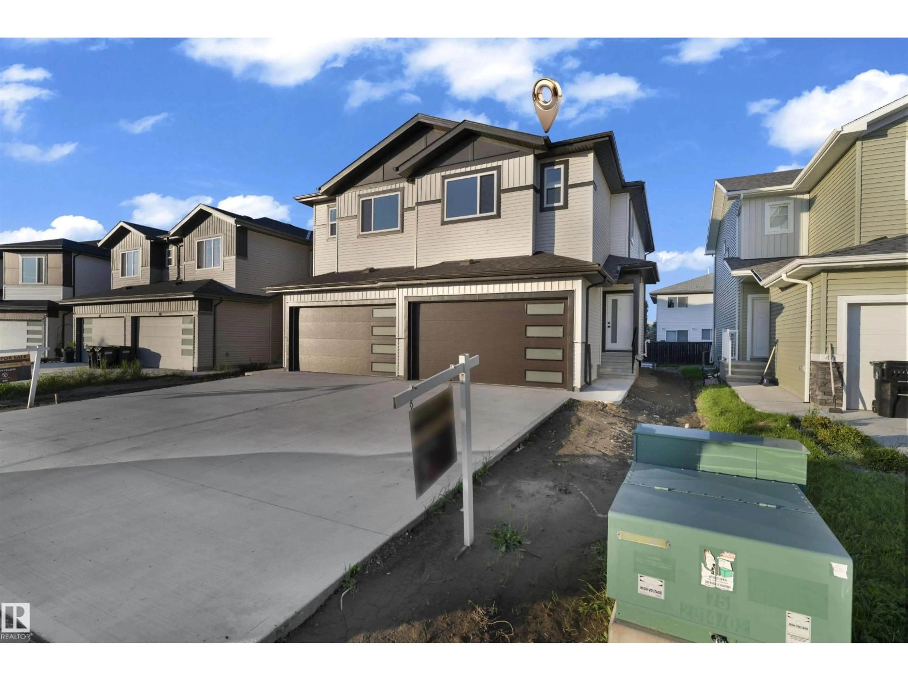 A pic from outside/outdoor area/front of a property/back of a property/a pic from drone, street for 44 HAMMETT GA, Spruce Grove Alberta T7X0V2