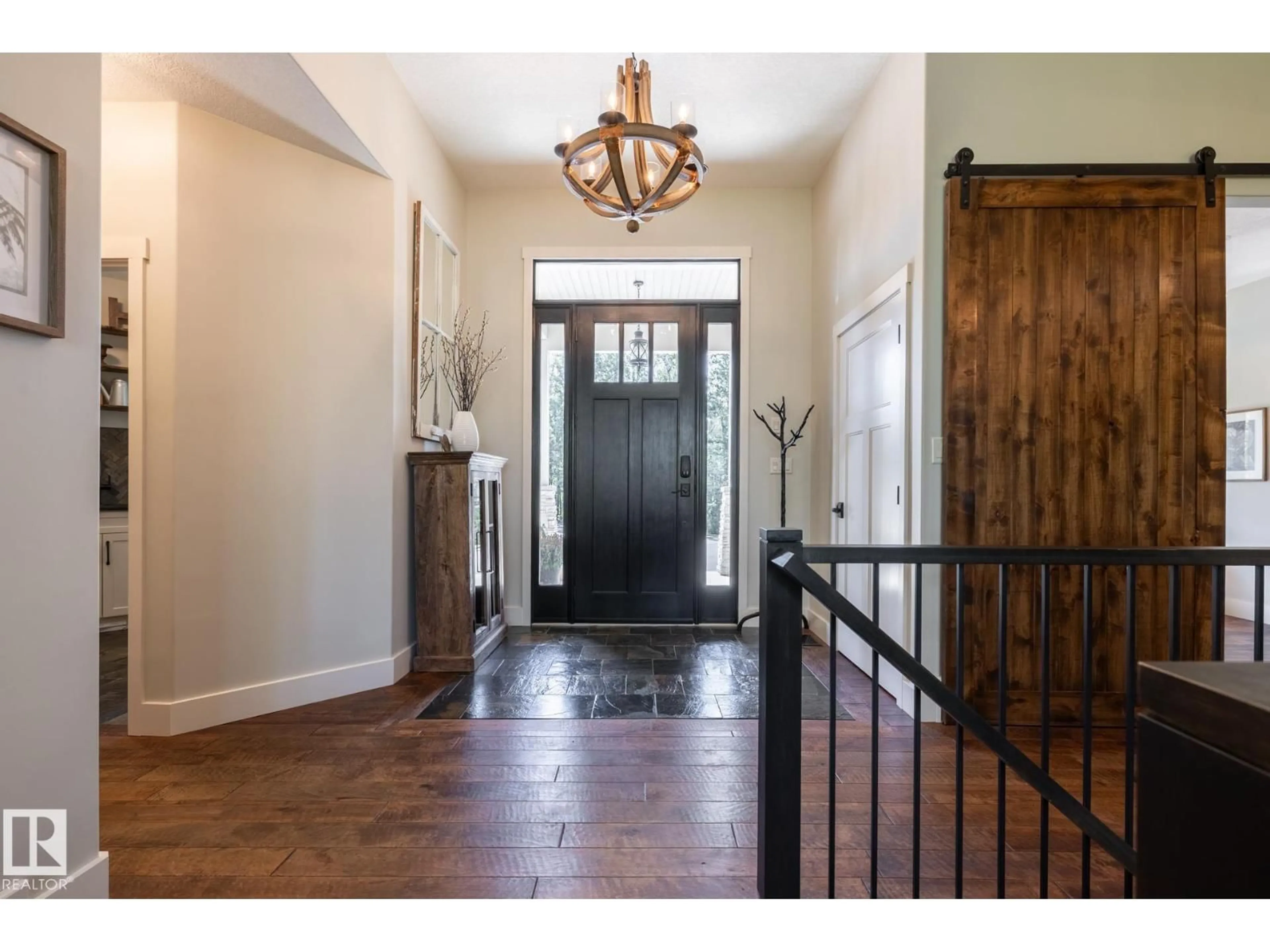 Indoor entryway for 120 50535 RGE RD 233, Rural Leduc County Alberta T4X0L4
