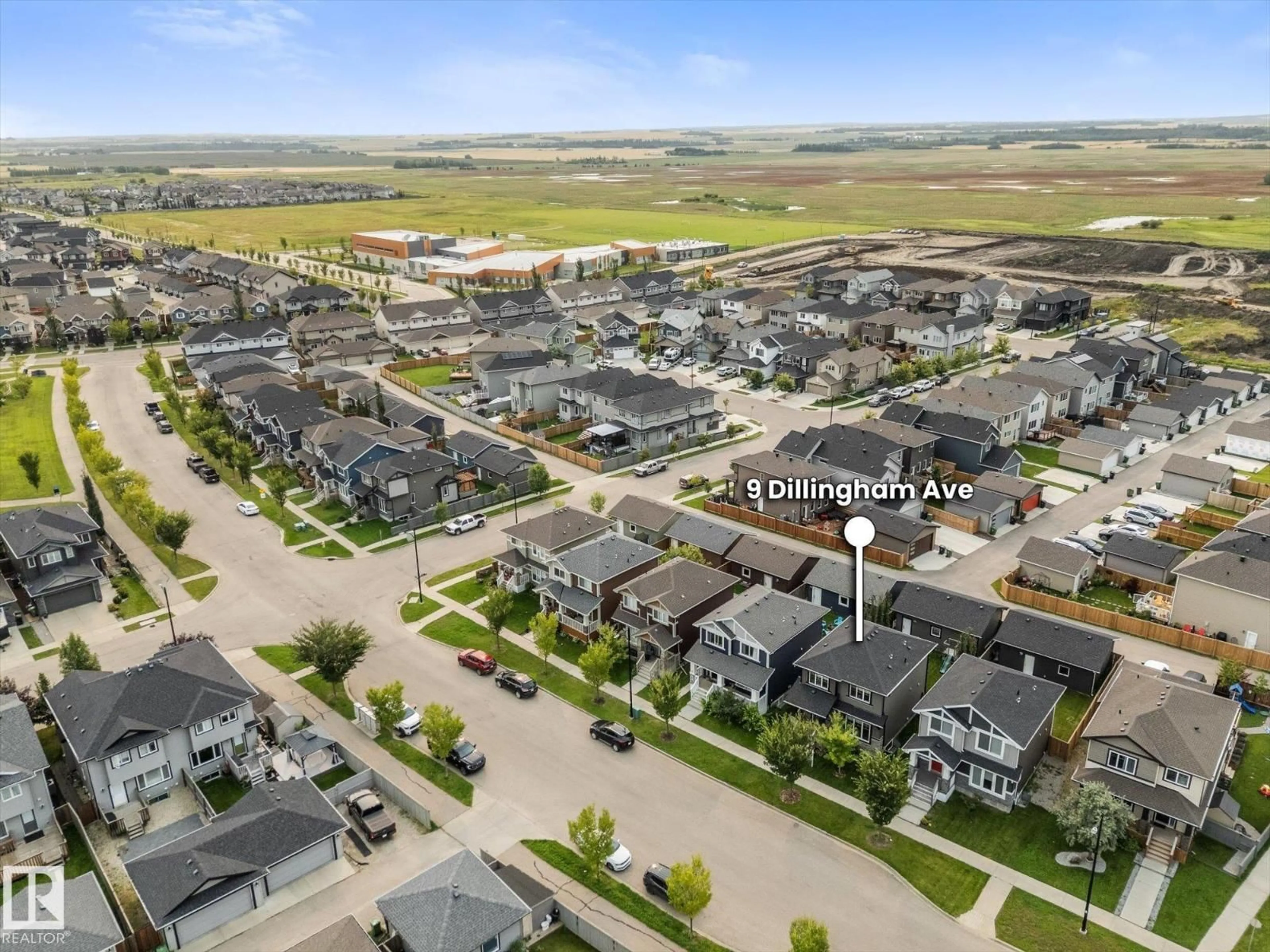 A pic from outside/outdoor area/front of a property/back of a property/a pic from drone, street for 9 DILLINGHAM, Fort Saskatchewan Alberta T8L0N2