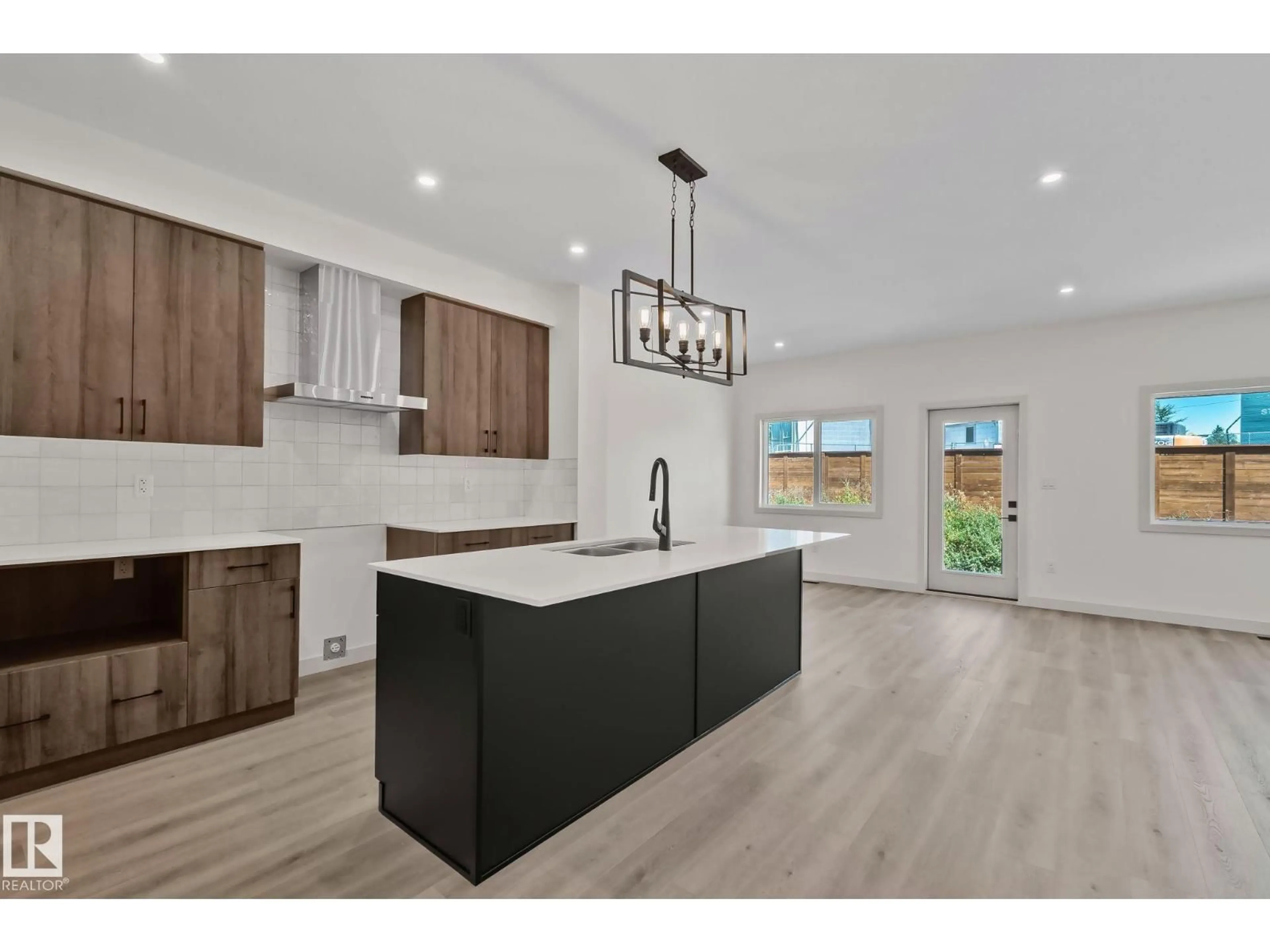 Open concept kitchen, unknown for 144 ROYAL STREET, St. Albert Alberta T8N8C9