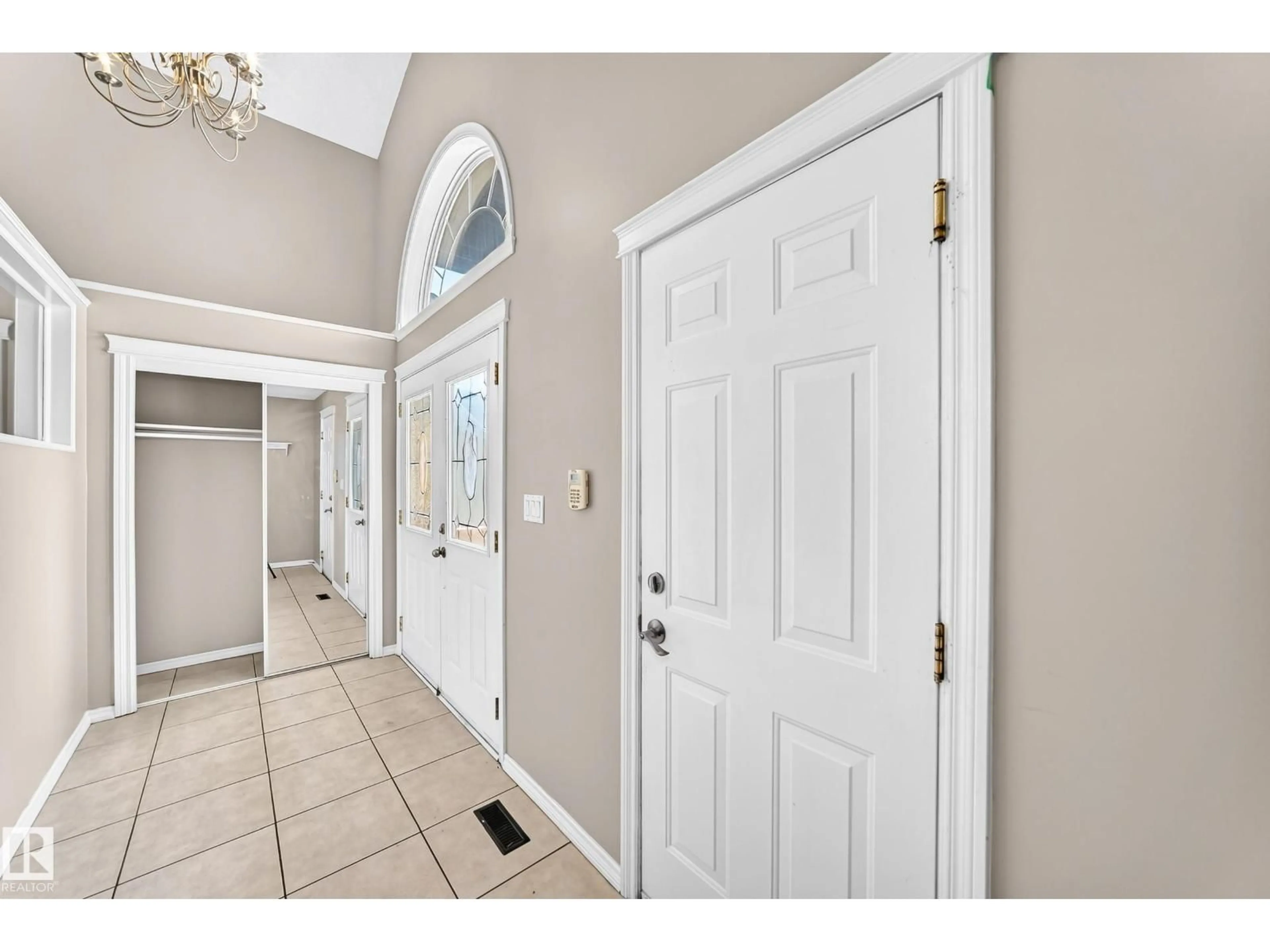 Indoor entryway for NW - 16227 64 ST, Edmonton Alberta T5Y3E2