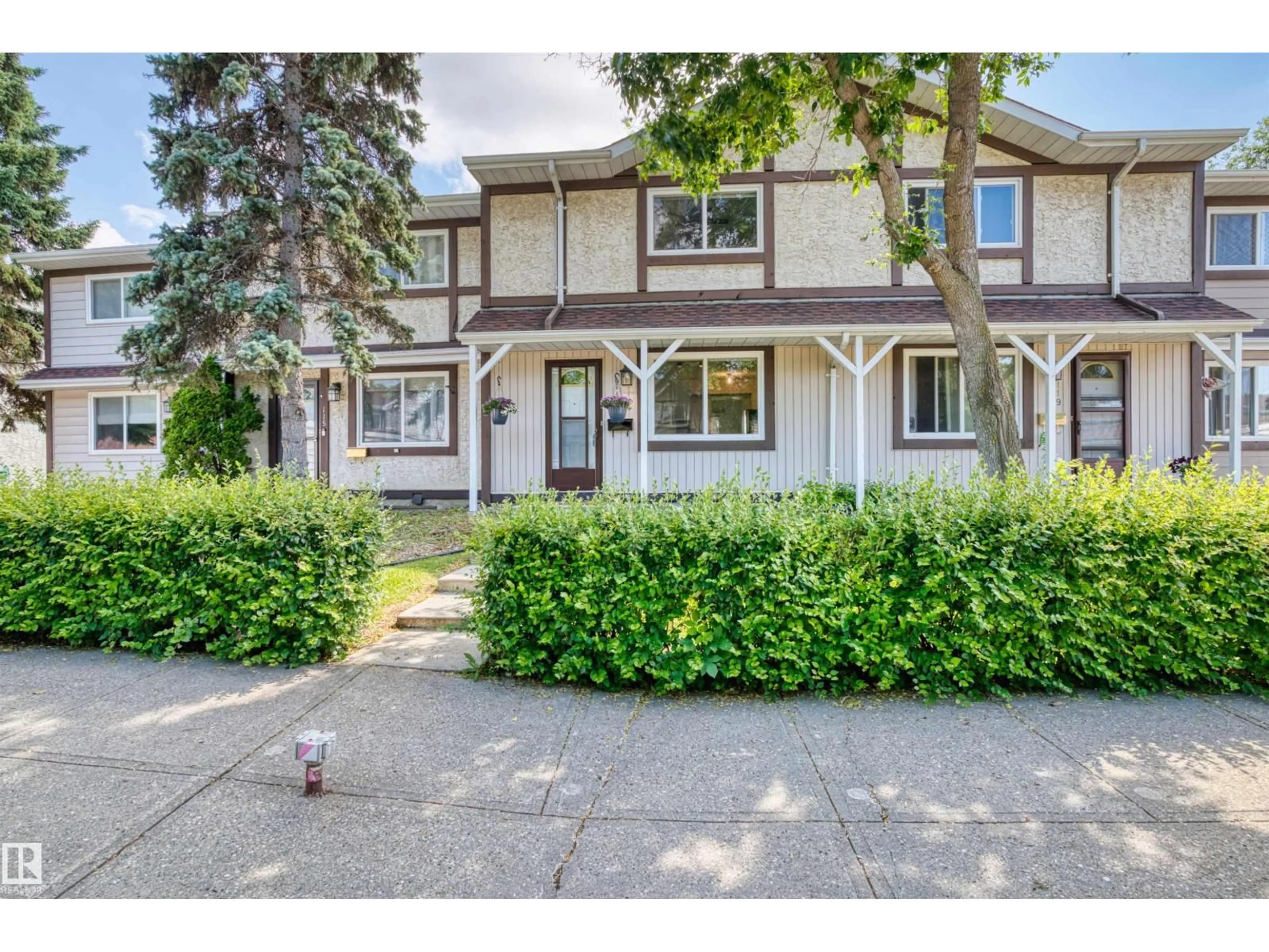Unknown for 117 TUDOR LANE, Edmonton Alberta T6J3T5