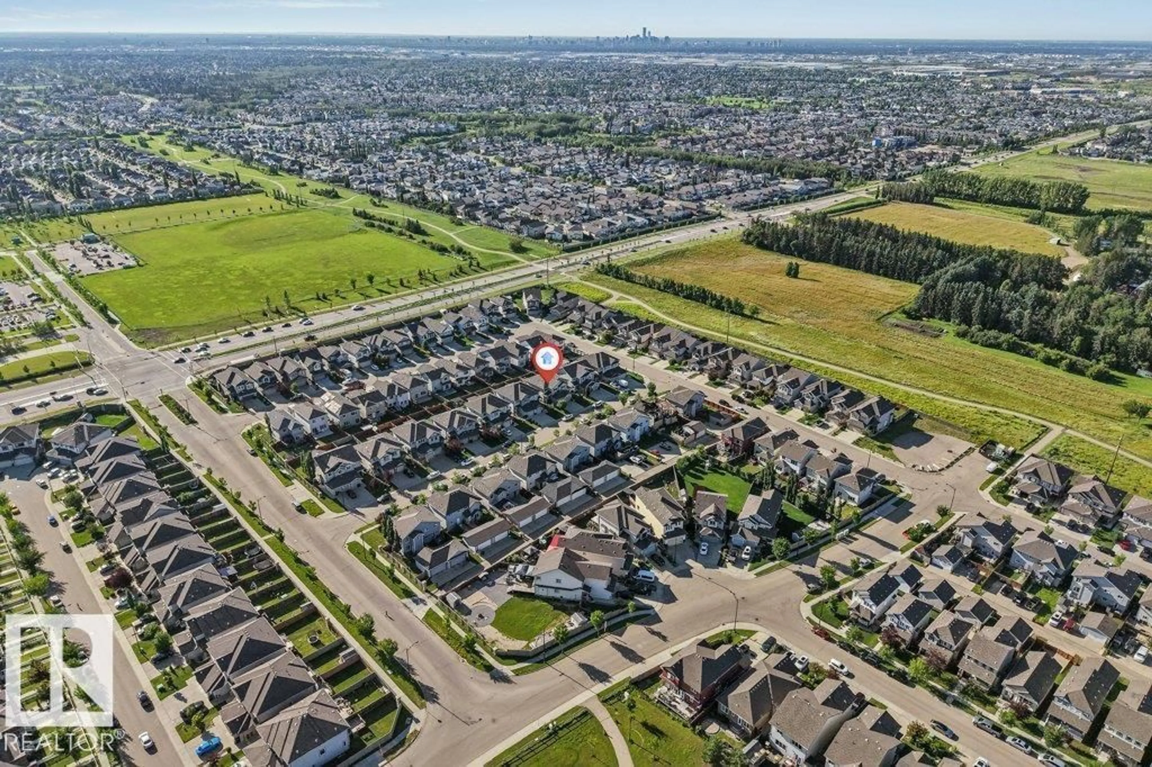 A pic from outside/outdoor area/front of a property/back of a property/a pic from drone, street for 2912 15 ST, Edmonton Alberta T6T0V6