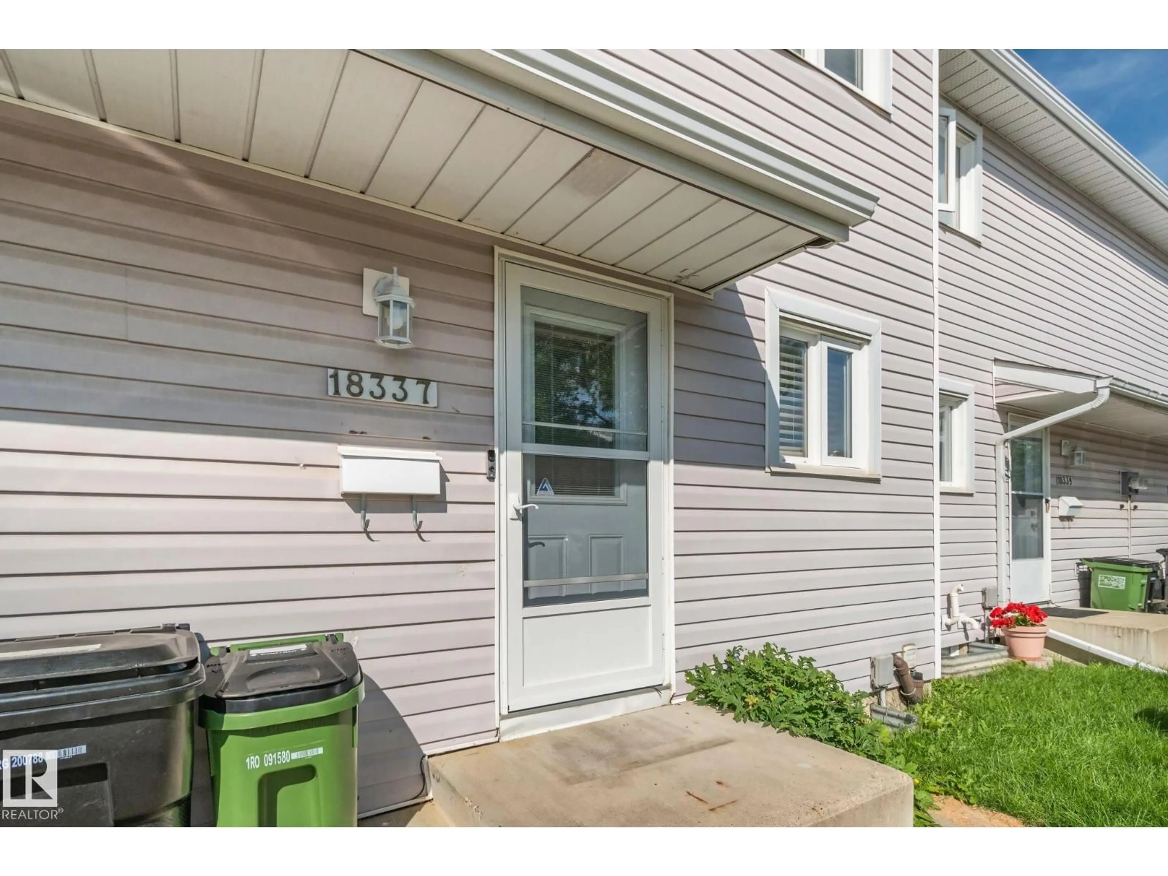 Unknown for 18337 66 AV, Edmonton Alberta T5T1Z5