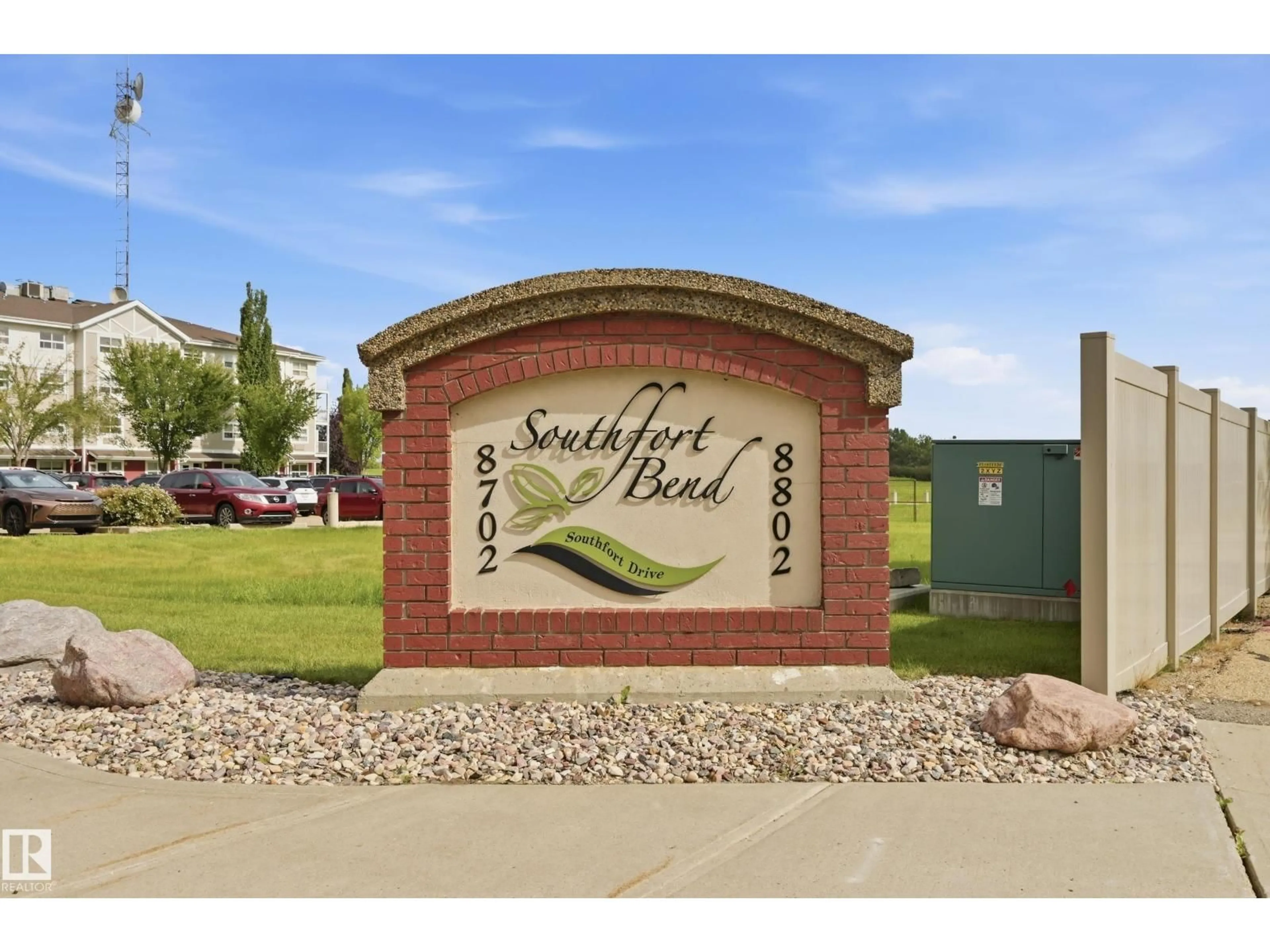 Unknown for 8802 - 426 SOUTHFORT DR, Fort Saskatchewan Alberta T8L4R6