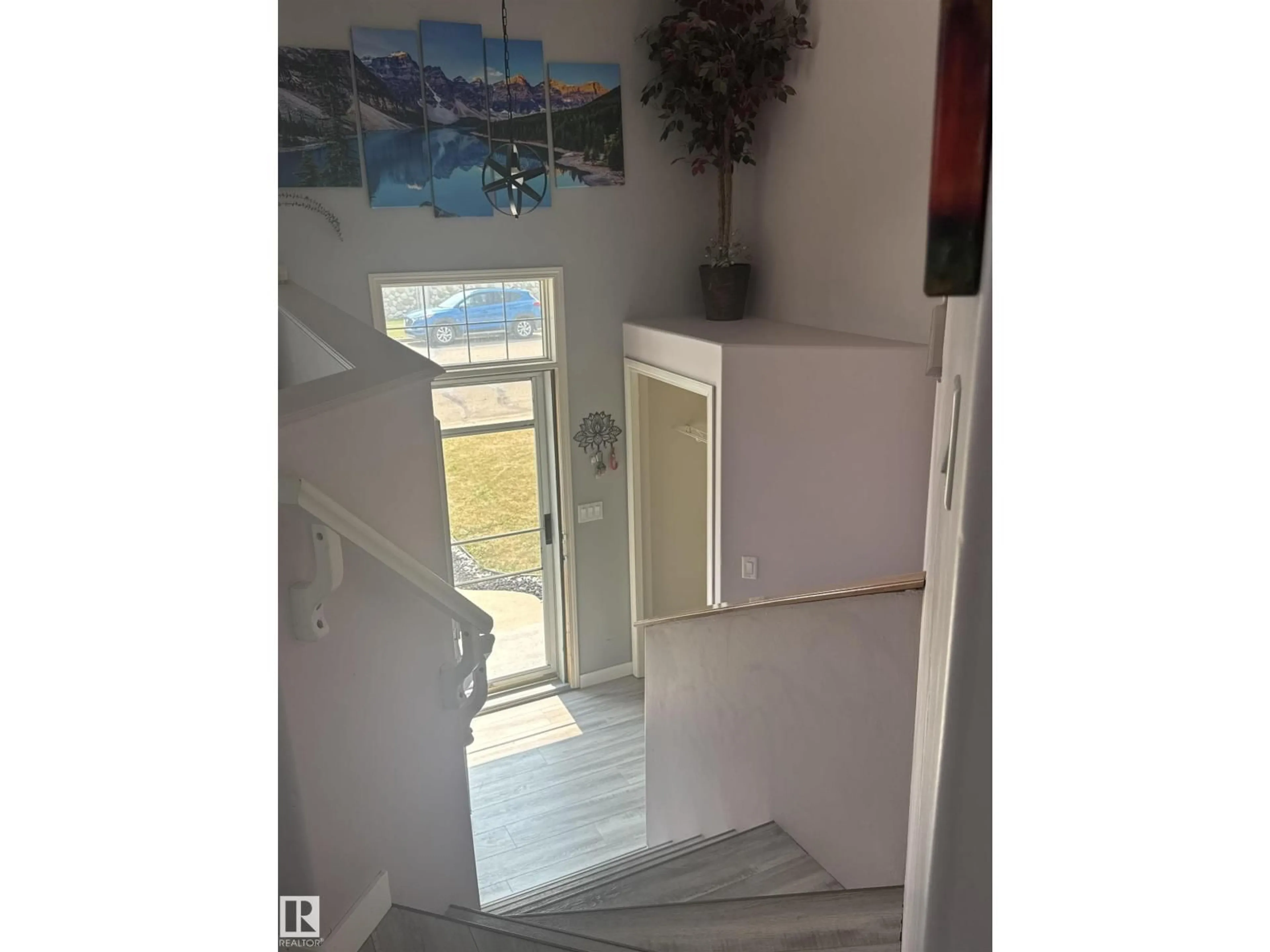 Unknown for 10 MACKENZIE RANCH WY, Lacombe Alberta T4L0A7