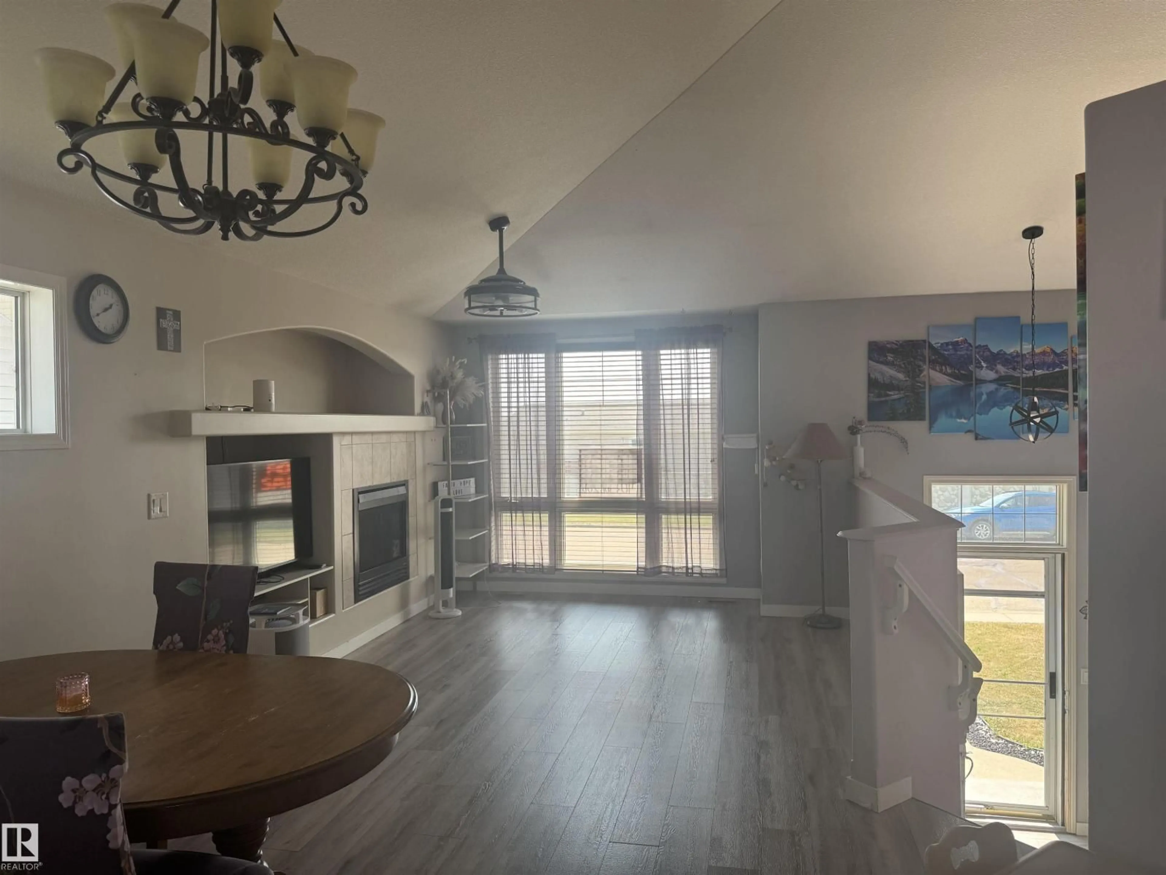 A pic of a room for 10 MACKENZIE RANCH WY, Lacombe Alberta T4L0A7