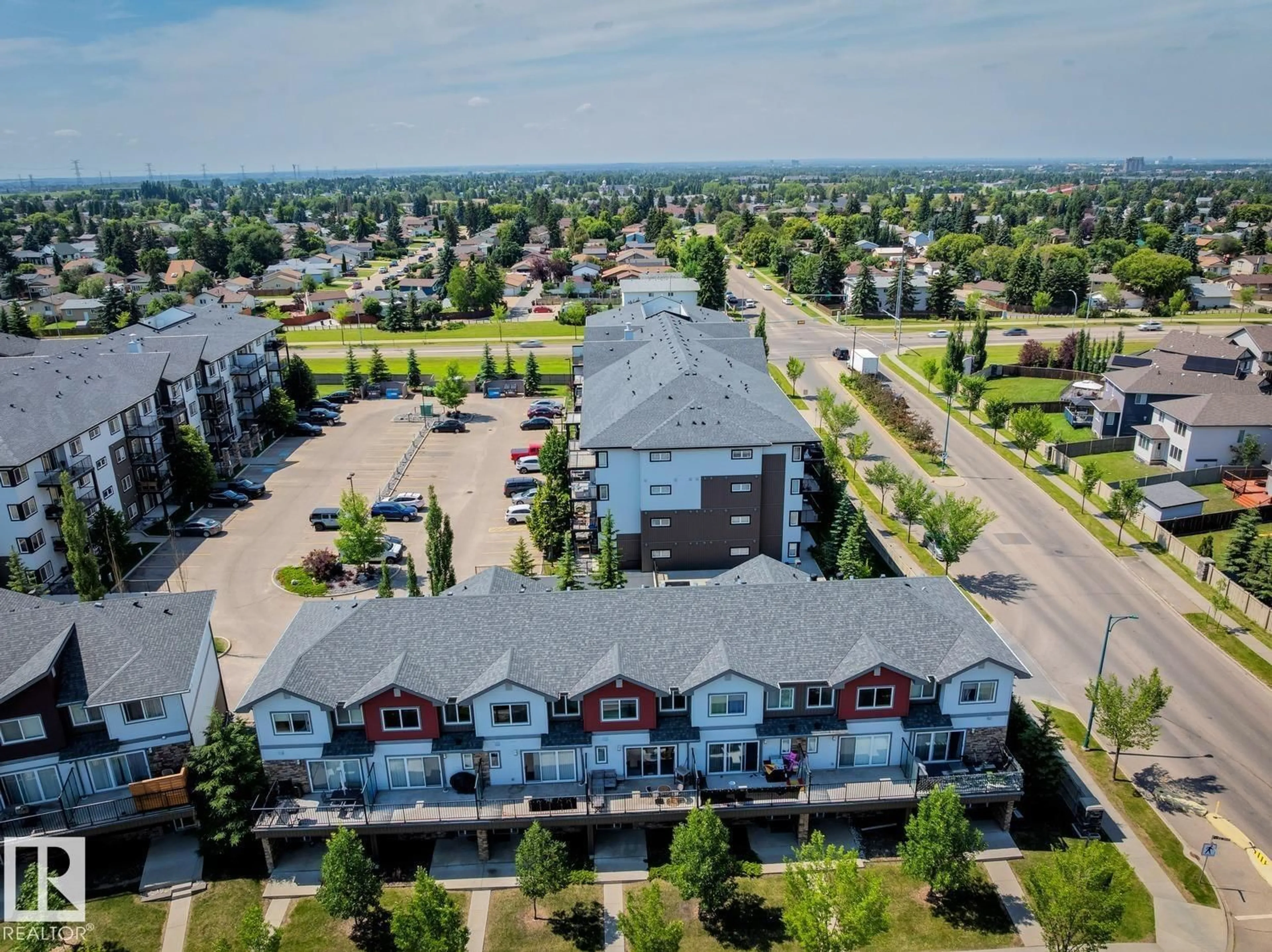 A pic from outside/outdoor area/front of a property/back of a property/a pic from drone, unknown for 1626 33A ST, Edmonton Alberta T6T0K3
