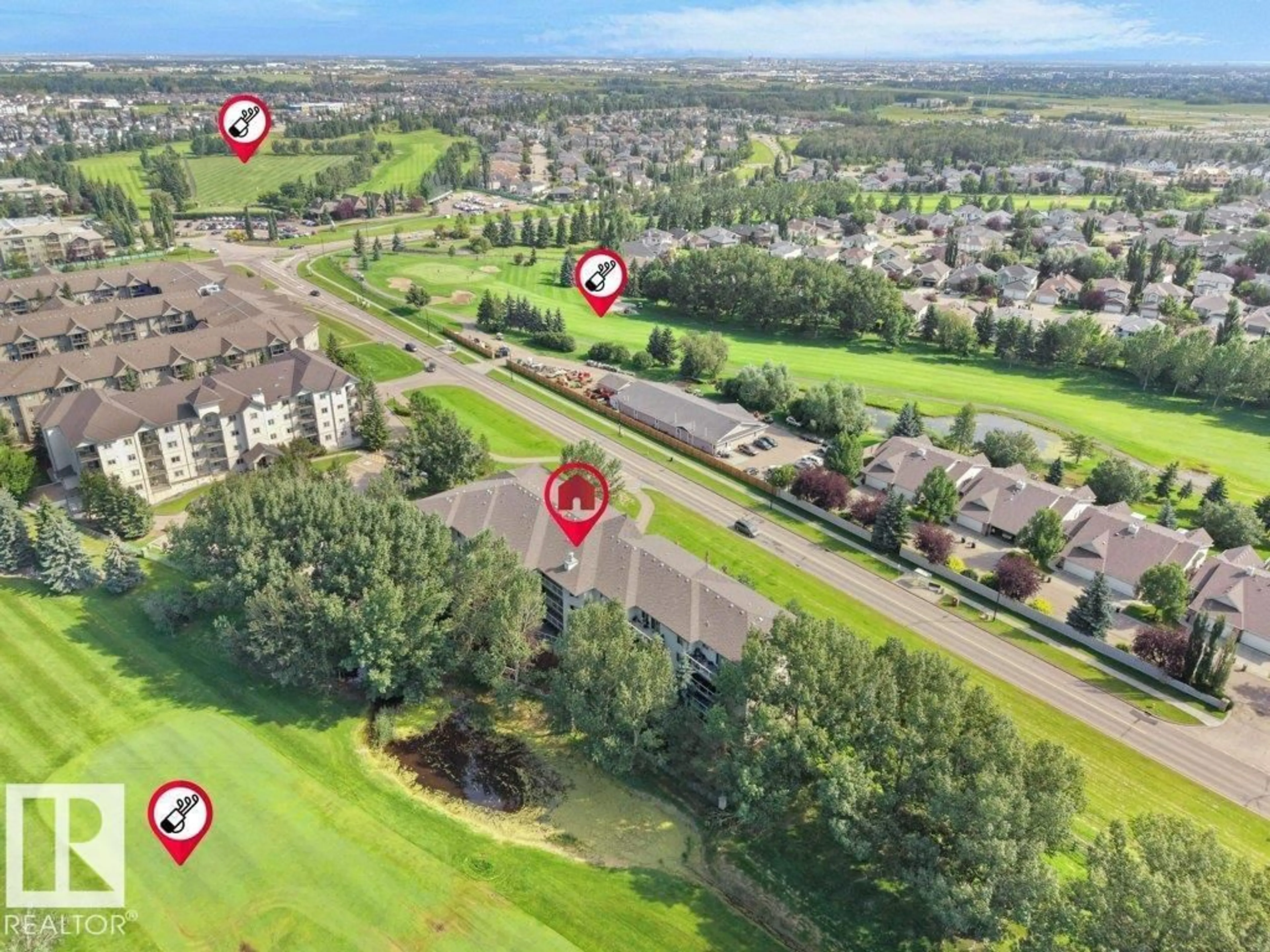 A pic from outside/outdoor area/front of a property/back of a property/a pic from drone, street for 206 LEWIS ESTATES BV, Edmonton Alberta T5T3Y4