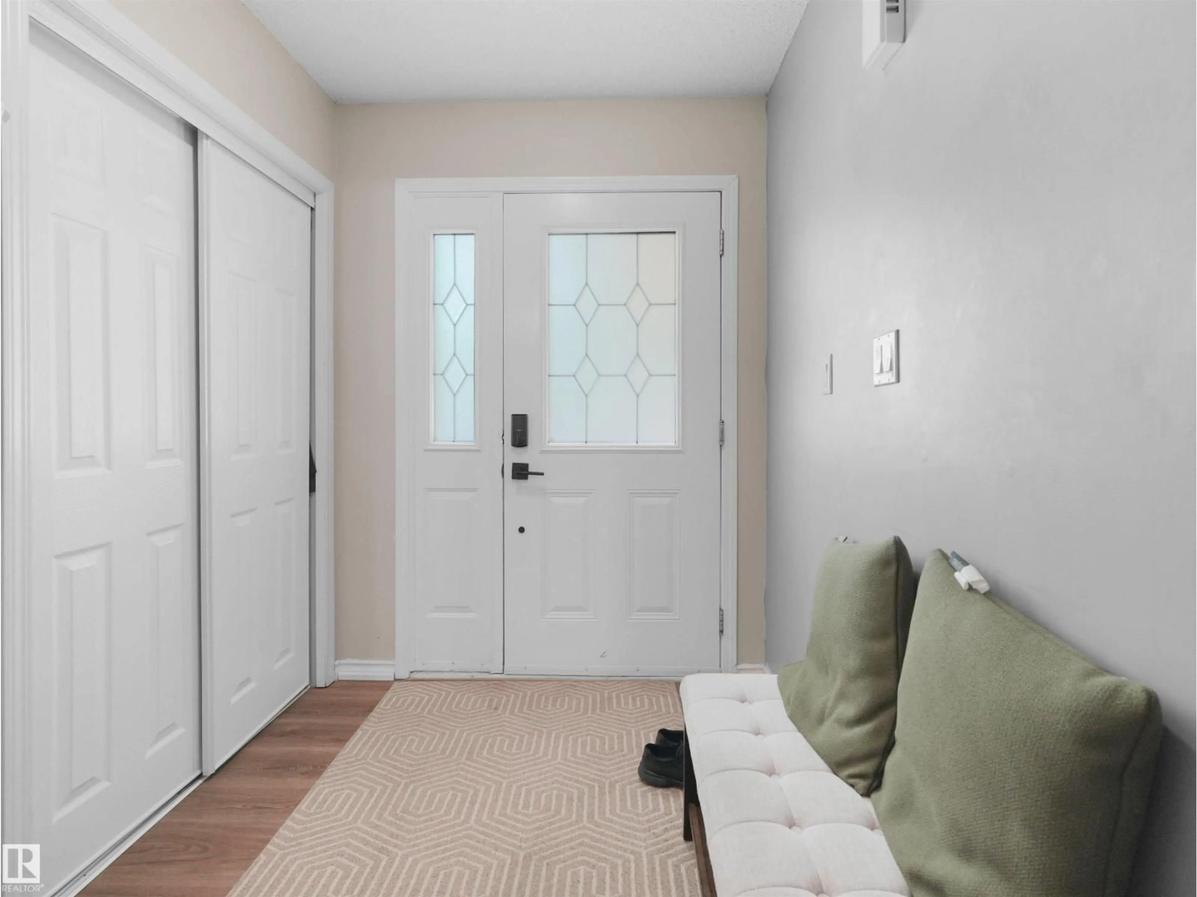 Indoor entryway for 5001 - 90 62 ST, Beaumont Alberta T4X1T6