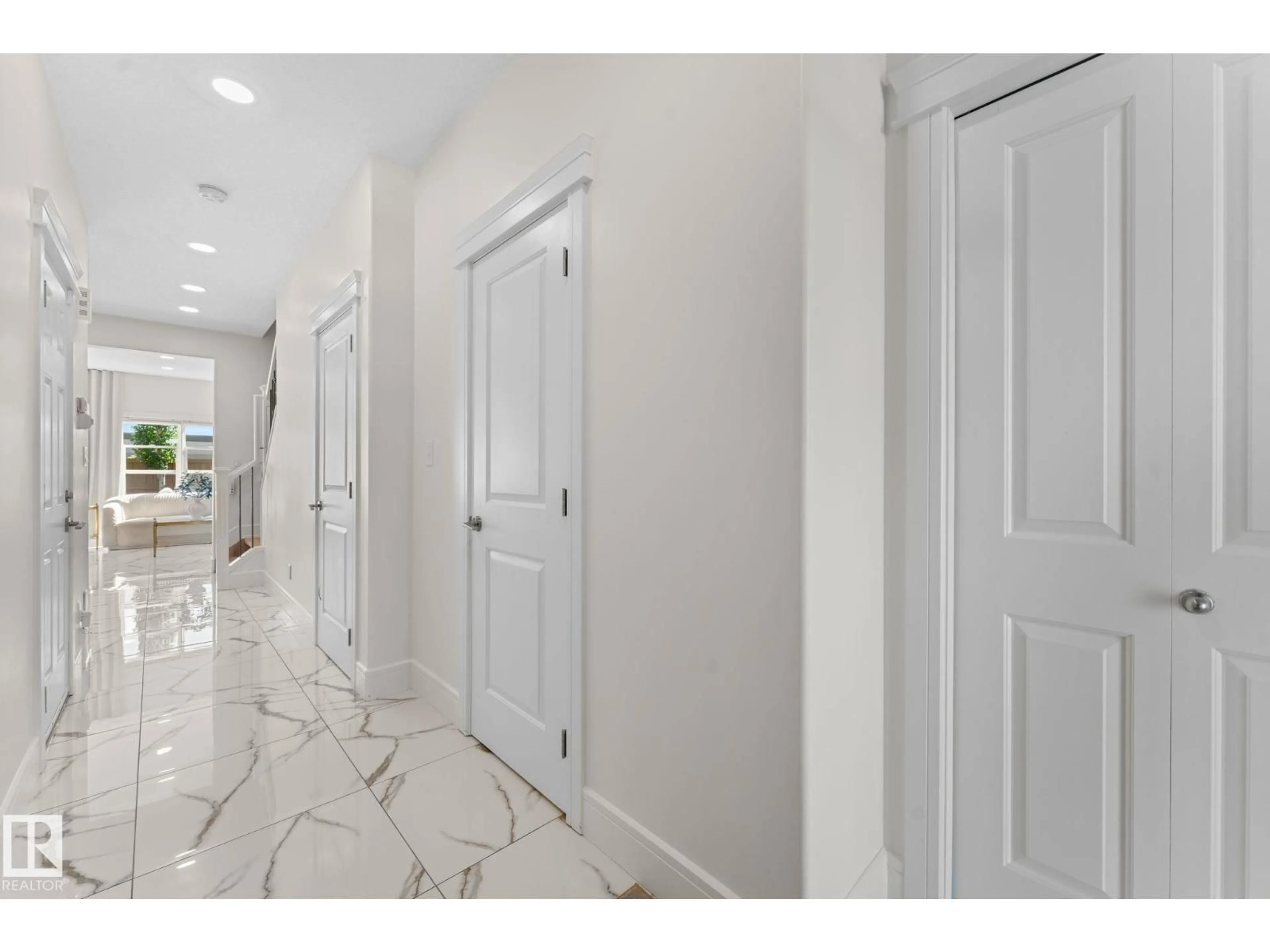 Indoor entryway for 5415 167A AV, Edmonton Alberta T5Y0R4