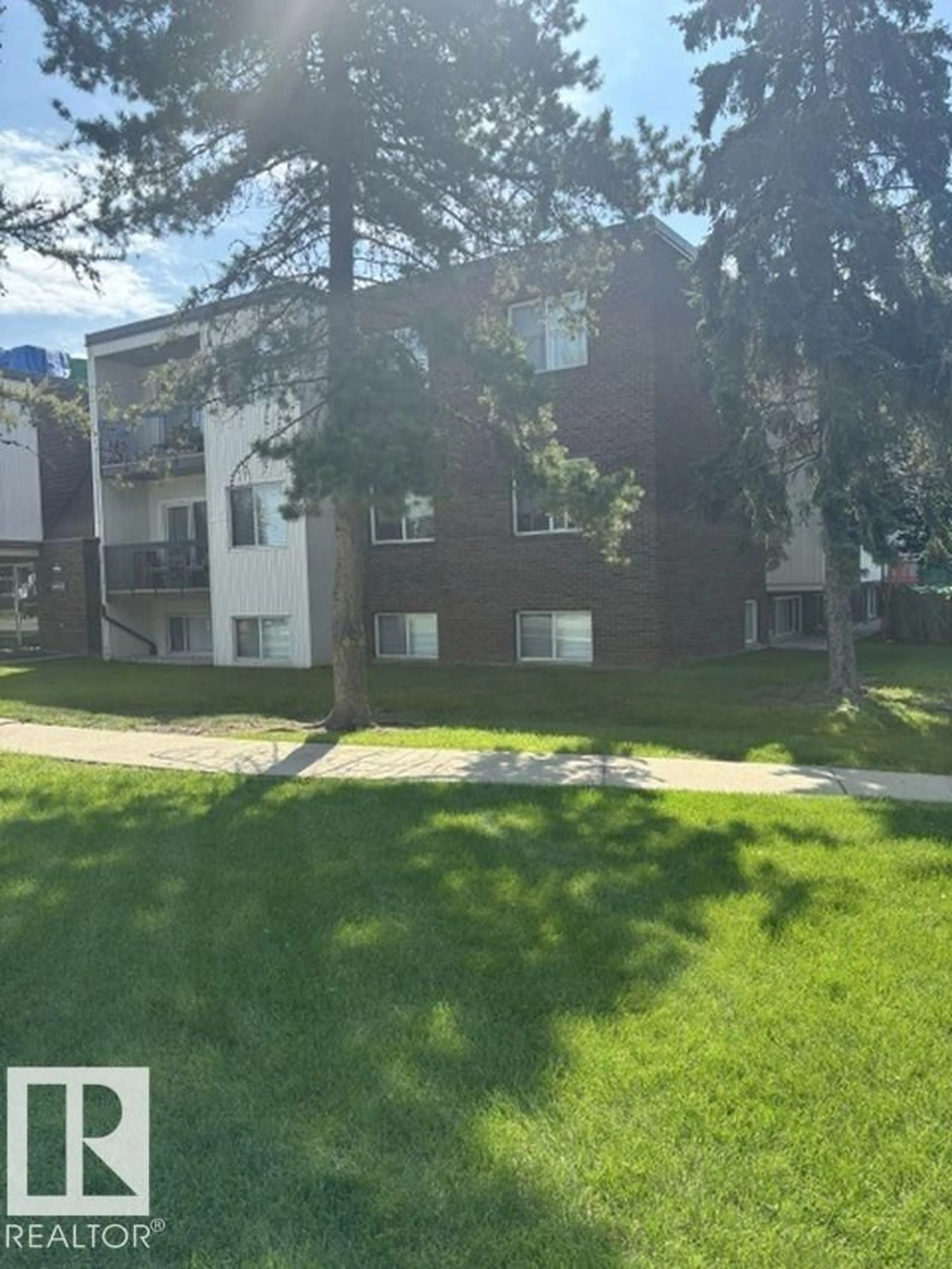 Unknown for #104 - 11455 41 AV, Edmonton Alberta T6J0T9