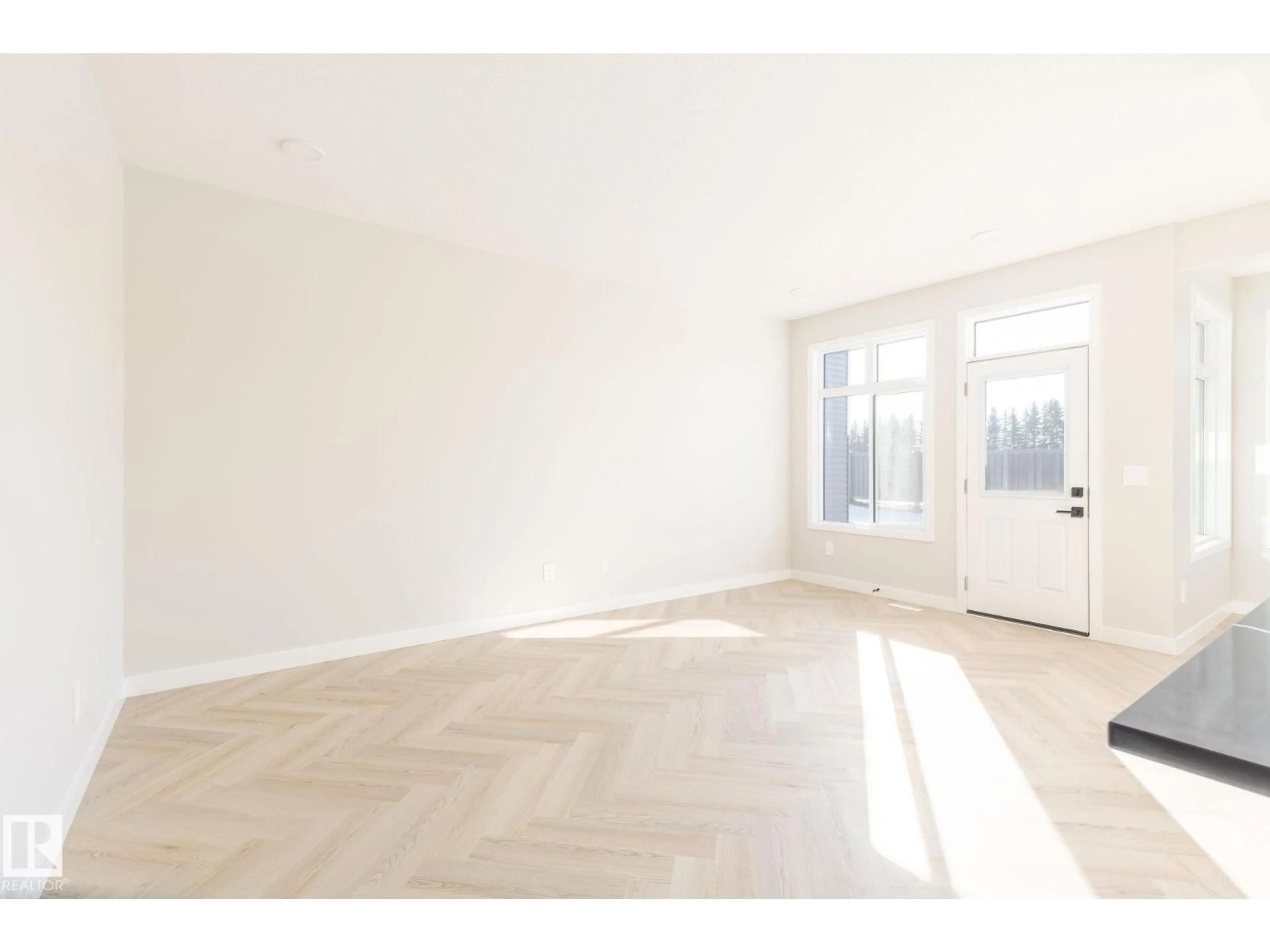 Unknown for SW - 8287 KIRIAK LO, Edmonton Alberta T6W5S2