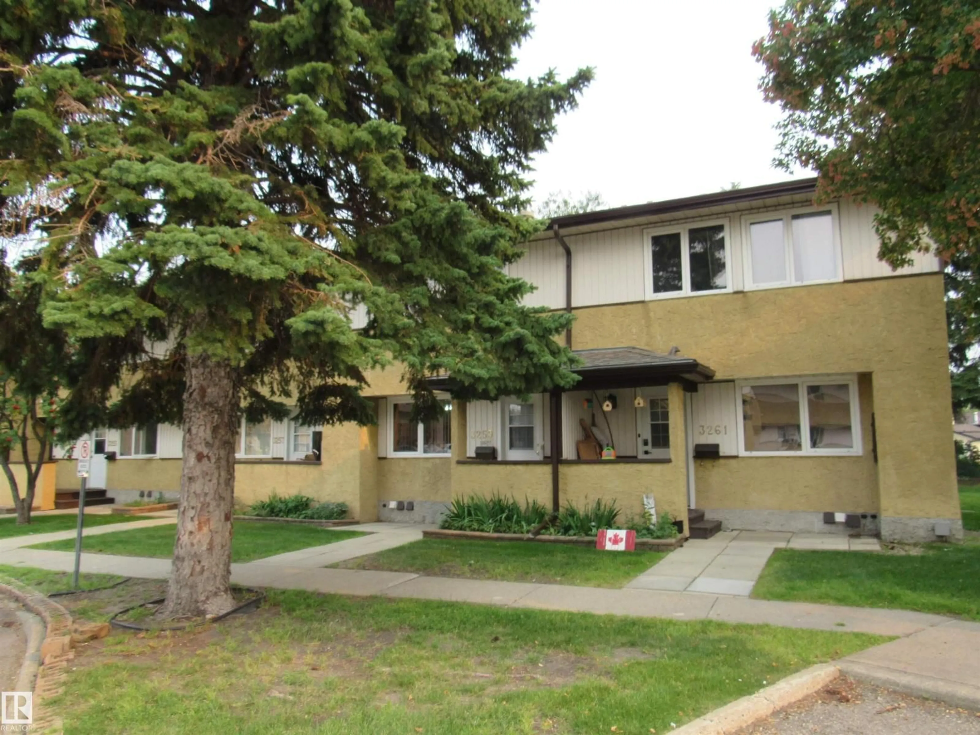 Unknown for 3259 139 AV, Edmonton Alberta T5Y1T2