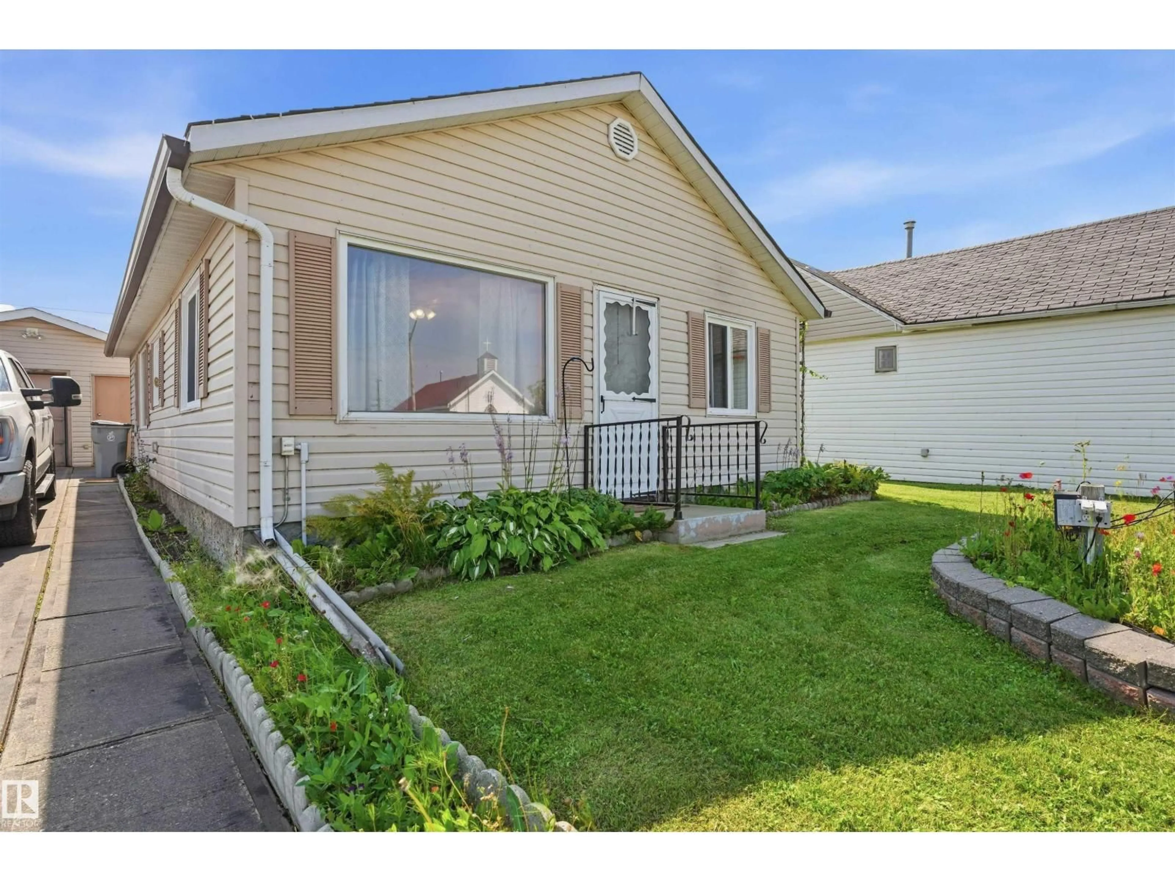 Unknown for 4741 51 AVE, Wildwood Alberta T0E2M0