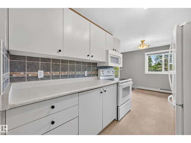#7 - 13450 FORT RD, Edmonton 2