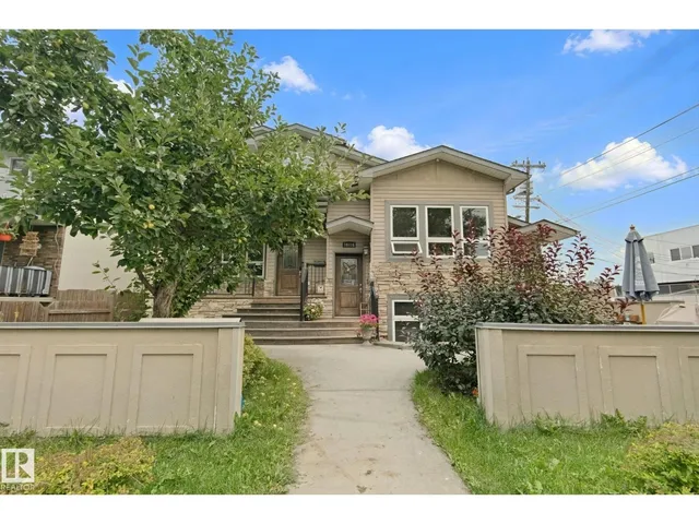 10416 69 AV, Edmonton 4