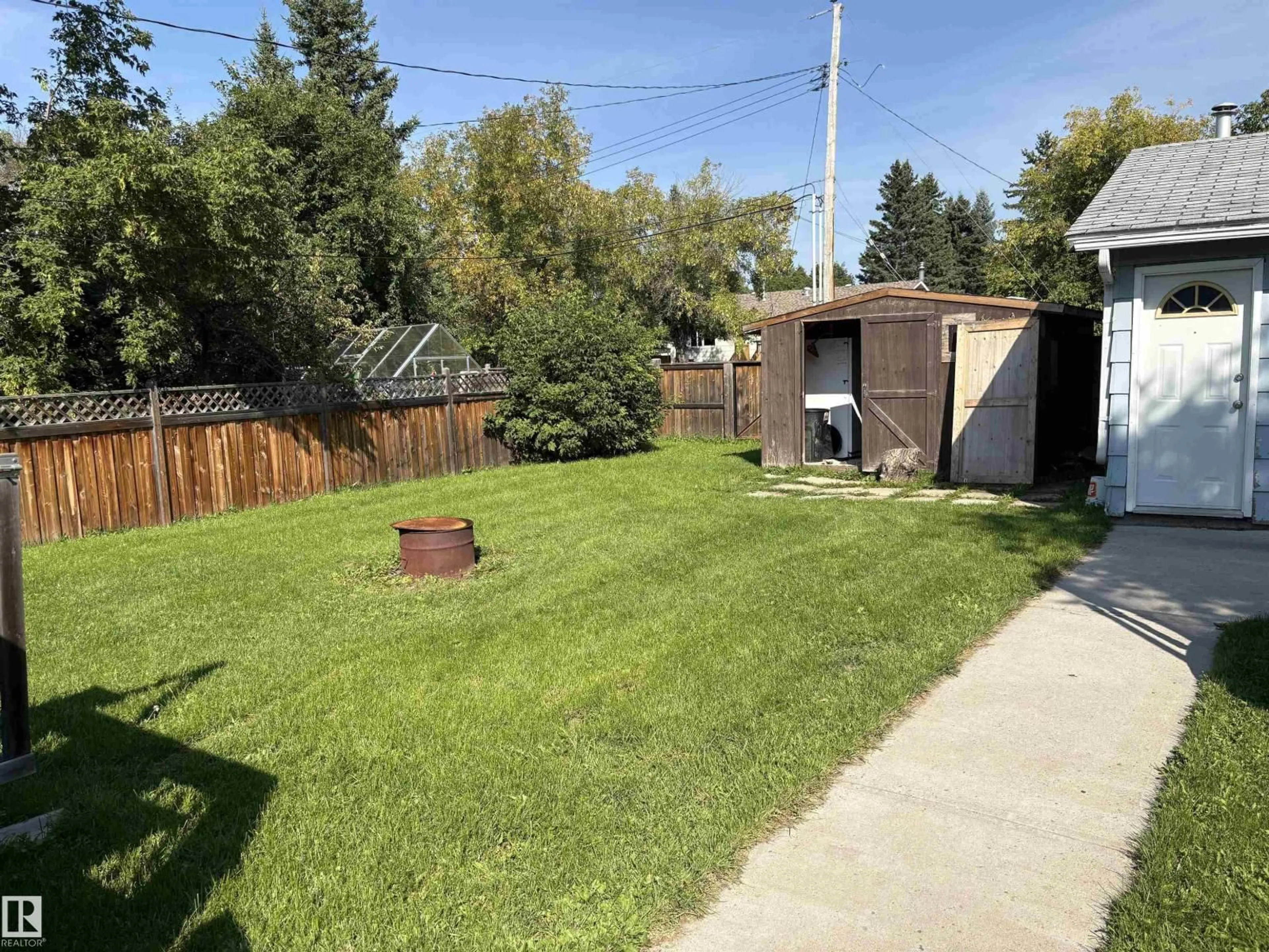 Unknown for 4703 59 ST, Cold Lake Alberta T9M1T8
