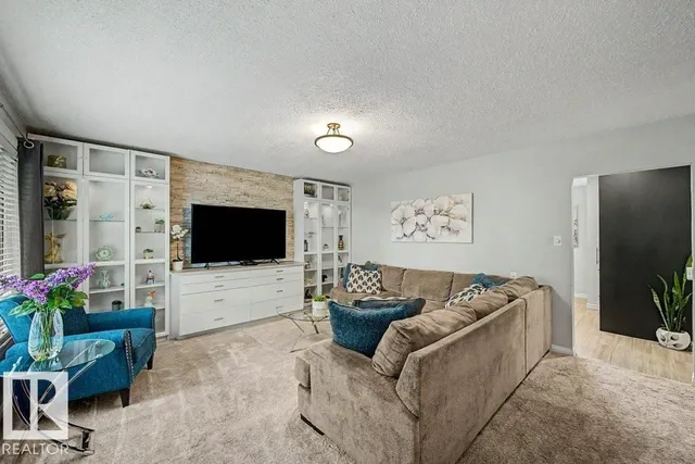 12112 38 ST, Edmonton 2