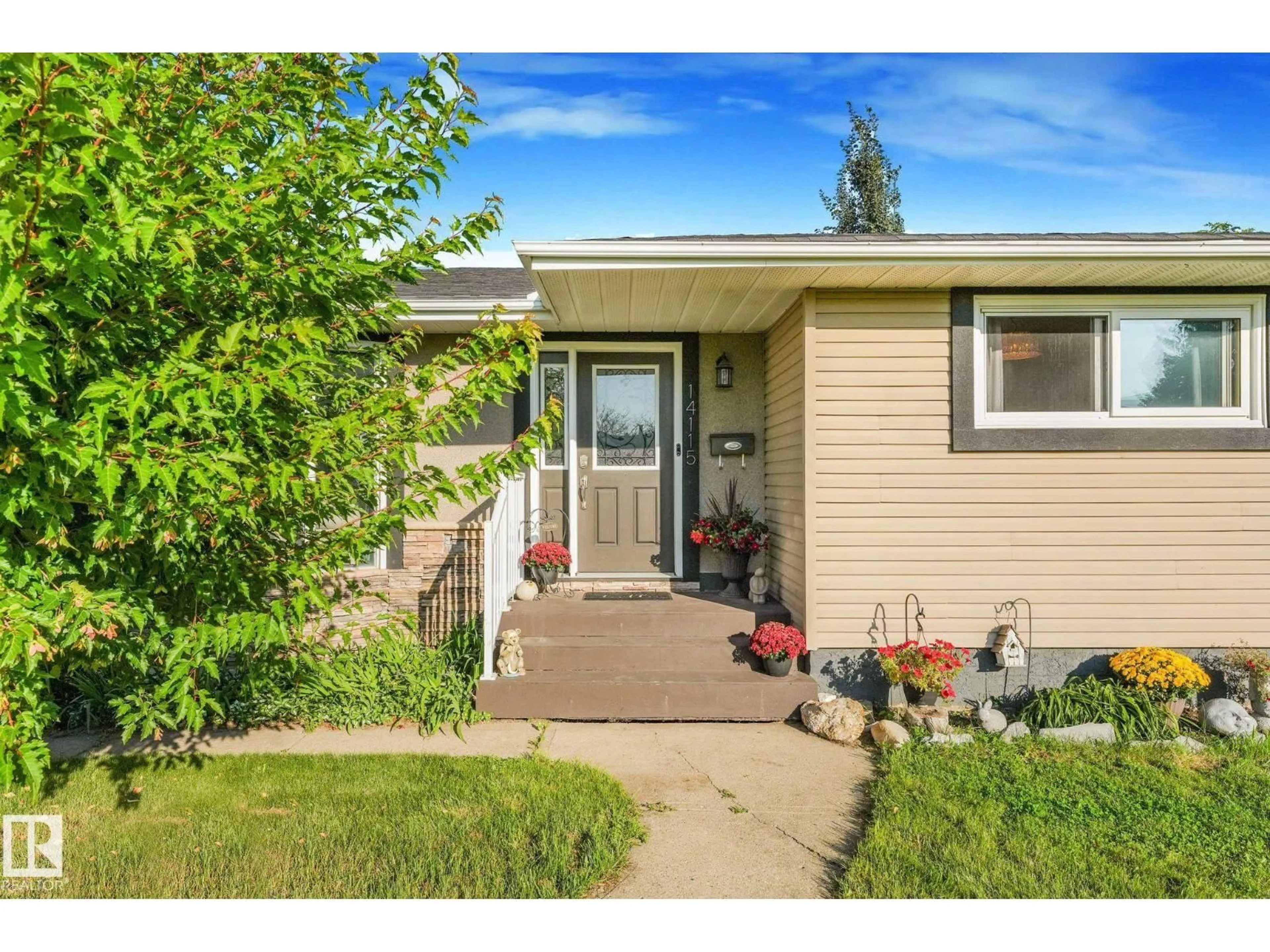 Unknown for 14115 70 ST, Edmonton Alberta T5C0L3