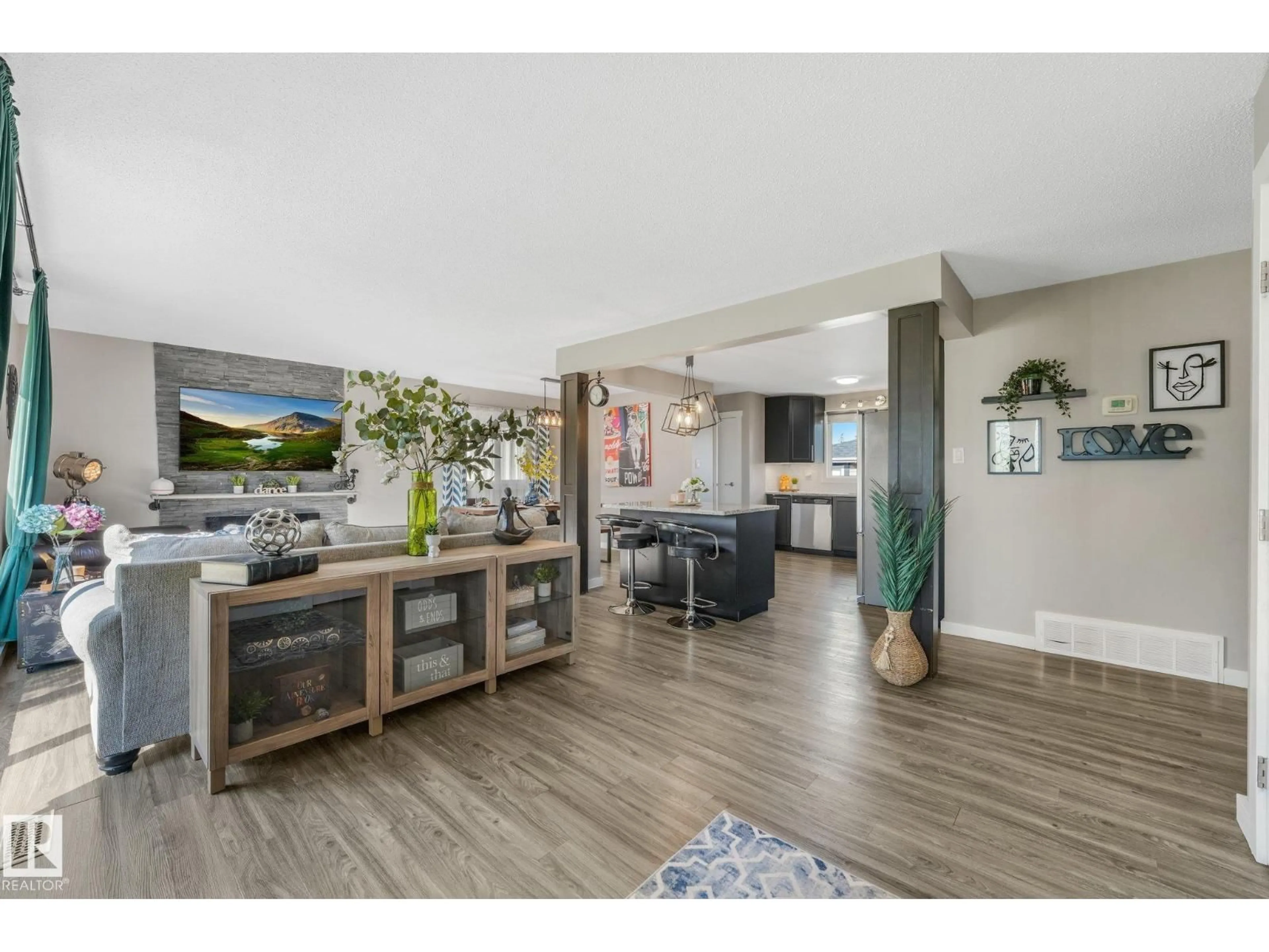 Open concept kitchen, unknown for 14115 70 ST, Edmonton Alberta T5C0L3