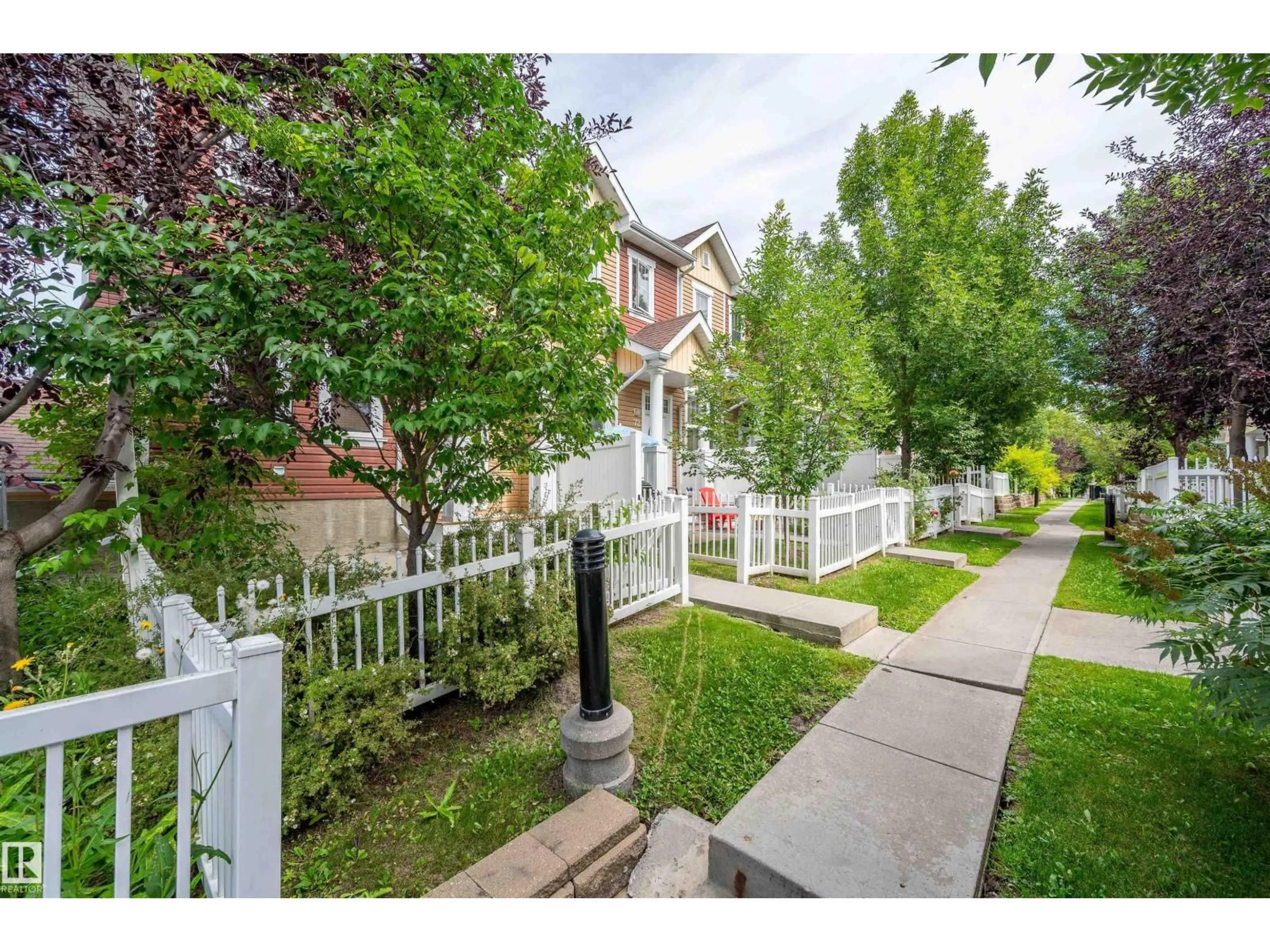 Unknown for #71 - 1623 TOWNE CENTRE BV, Edmonton Alberta T6R0S3