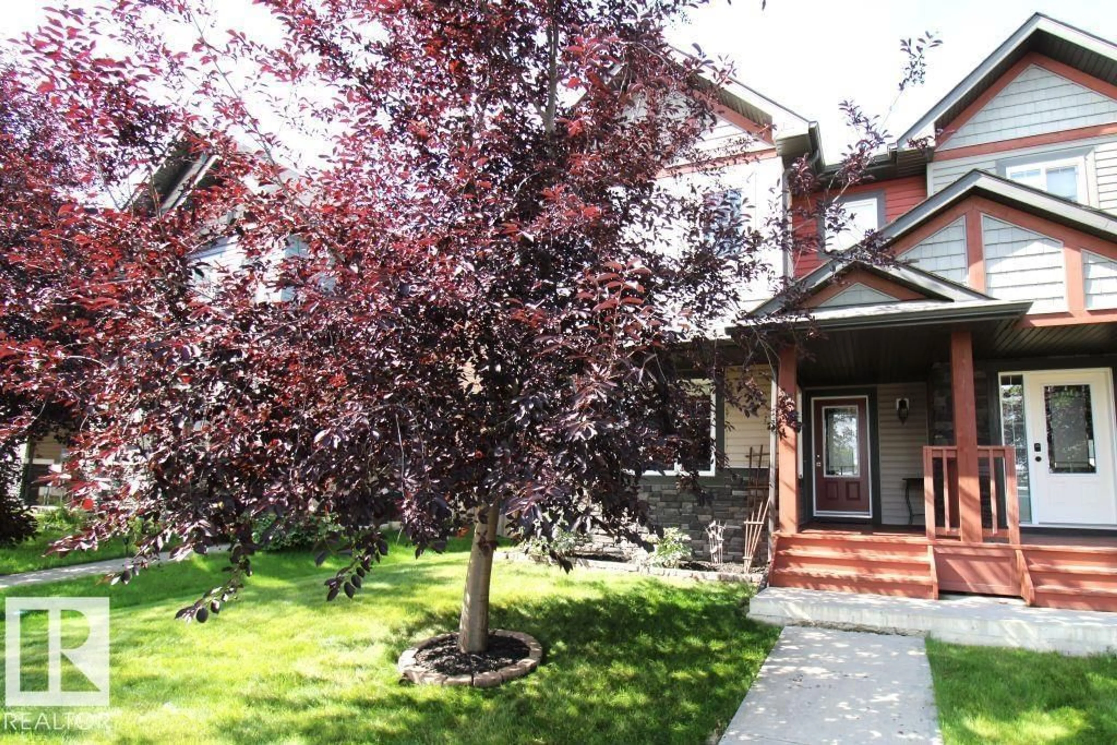 Patio, street for 31 HARVEST RIDGE DR, Spruce Grove Alberta T7S0S1