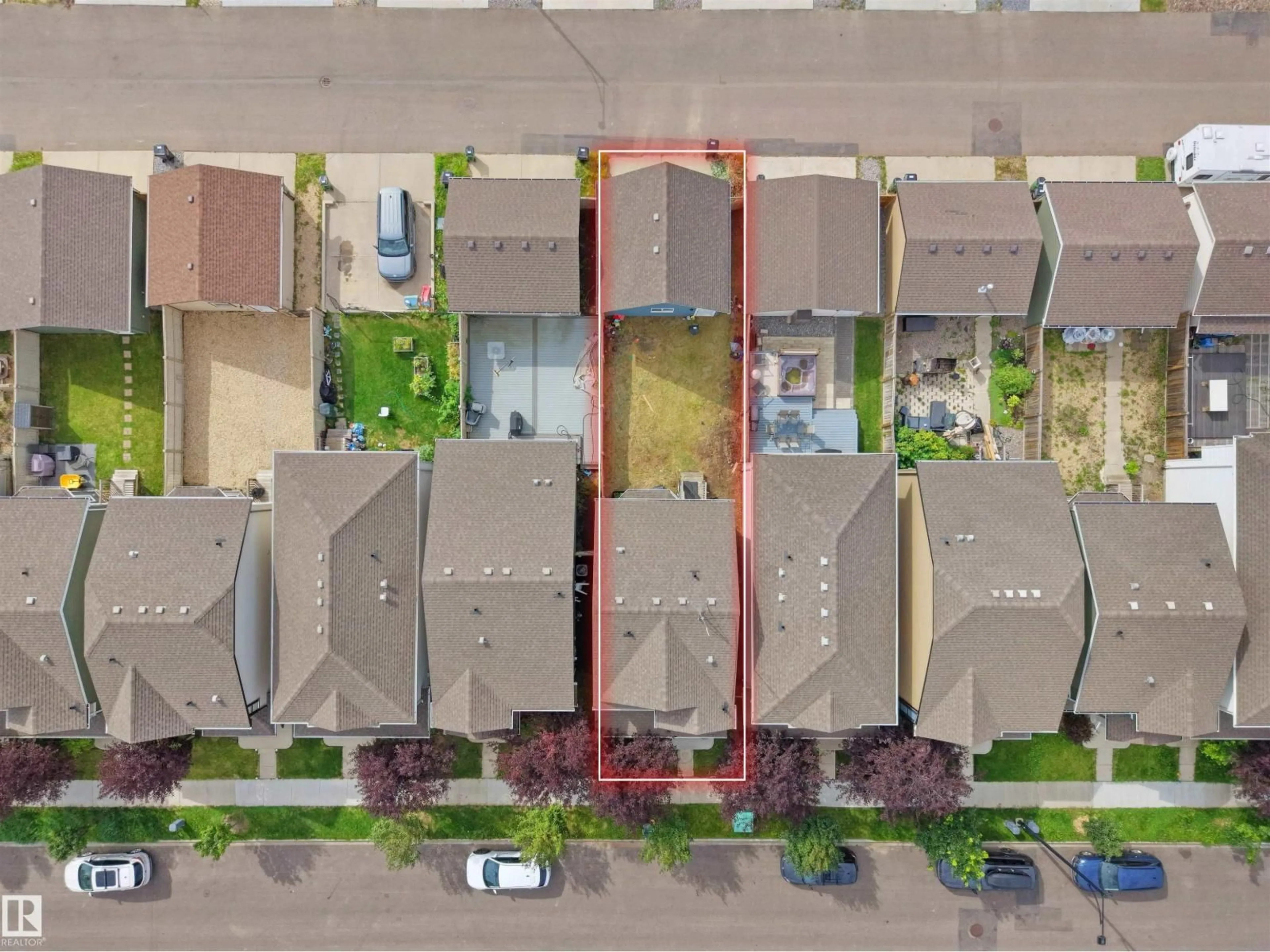 A pic from outside/outdoor area/front of a property/back of a property/a pic from drone, street for GR SW - 2787 COUGHLAN GREEN, Edmonton Alberta T6W0Y8