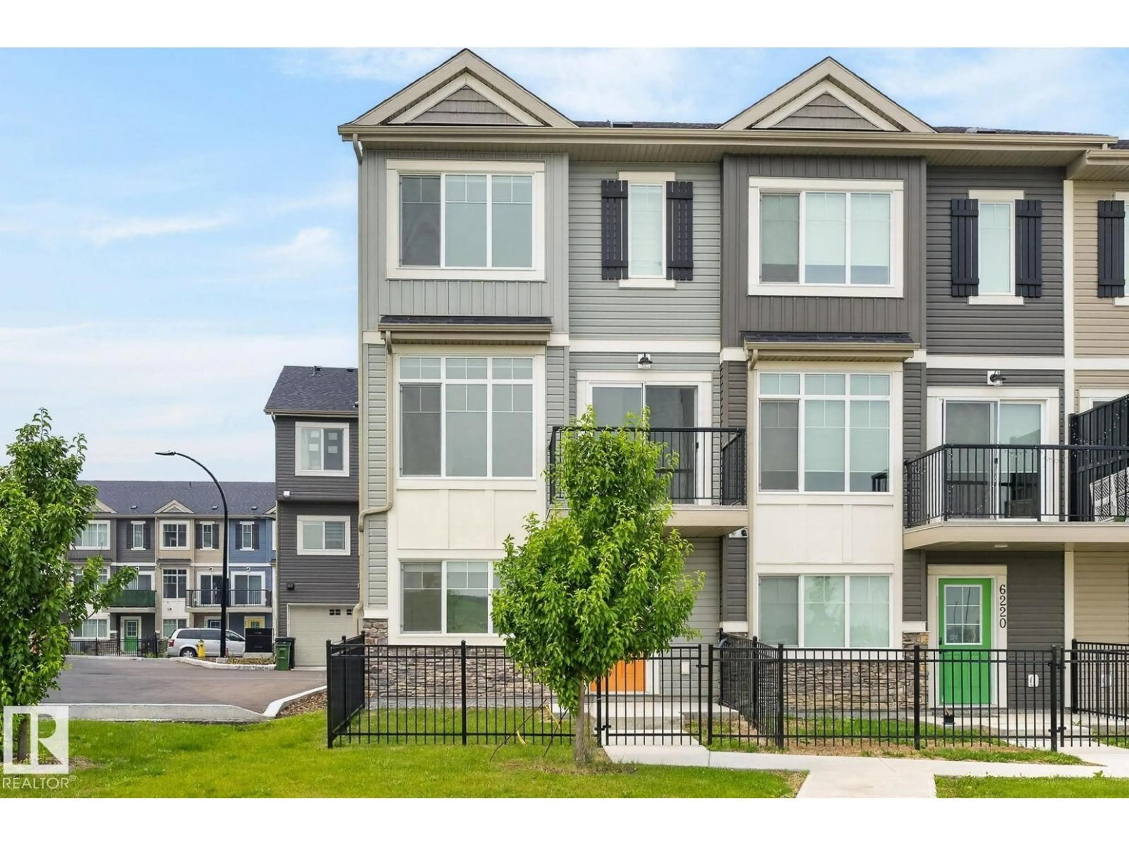 Home with vinyl exterior material, street for 6222 CARTMELL CT, Edmonton Alberta T6W5A7