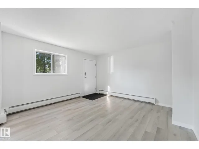 #101 - 7915 112 AV, Edmonton 5