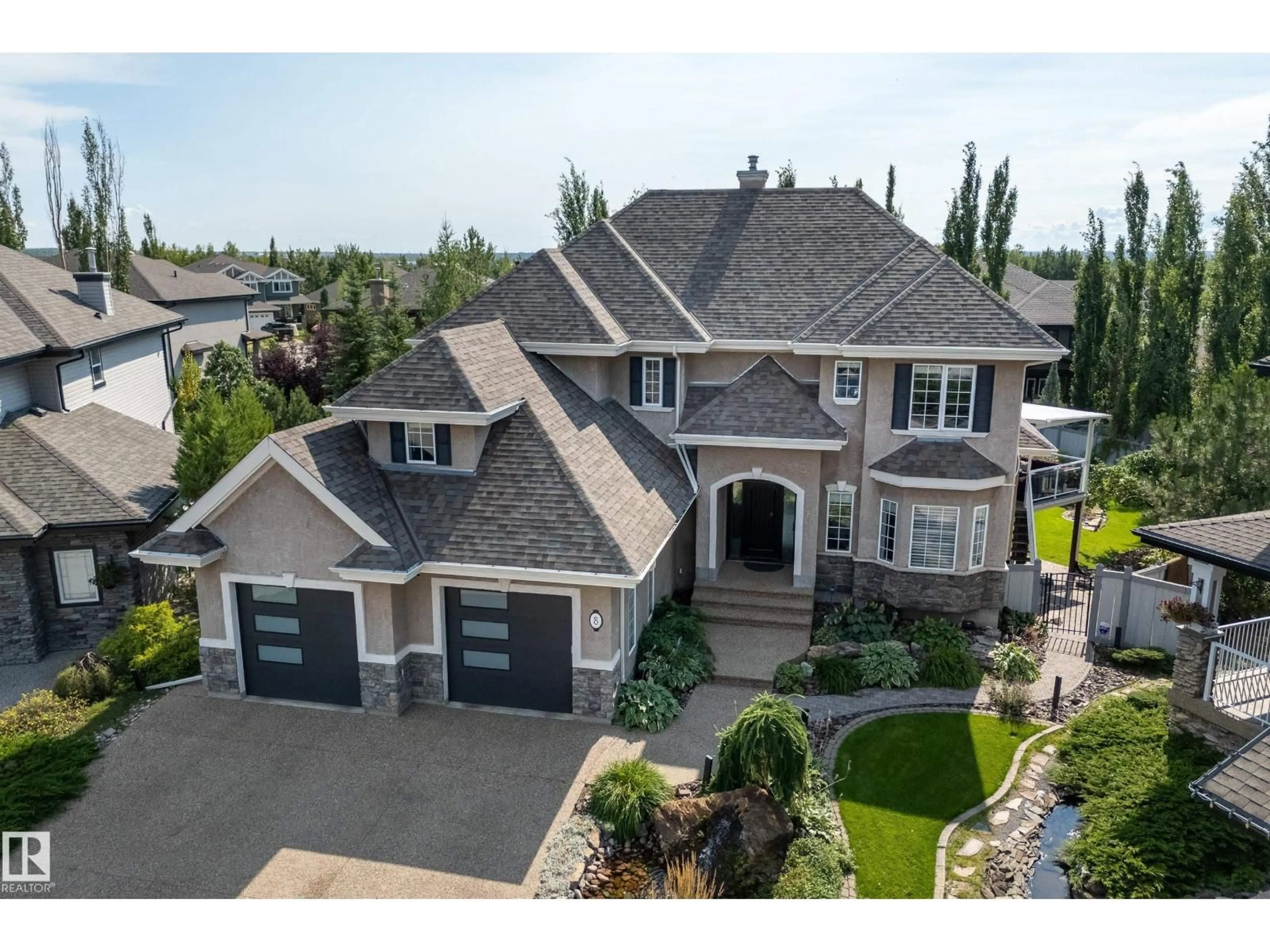 A pic from outside/outdoor area/front of a property/back of a property/a pic from drone, street for 8 LAURALCREST PL, St. Albert Alberta T8N7H4