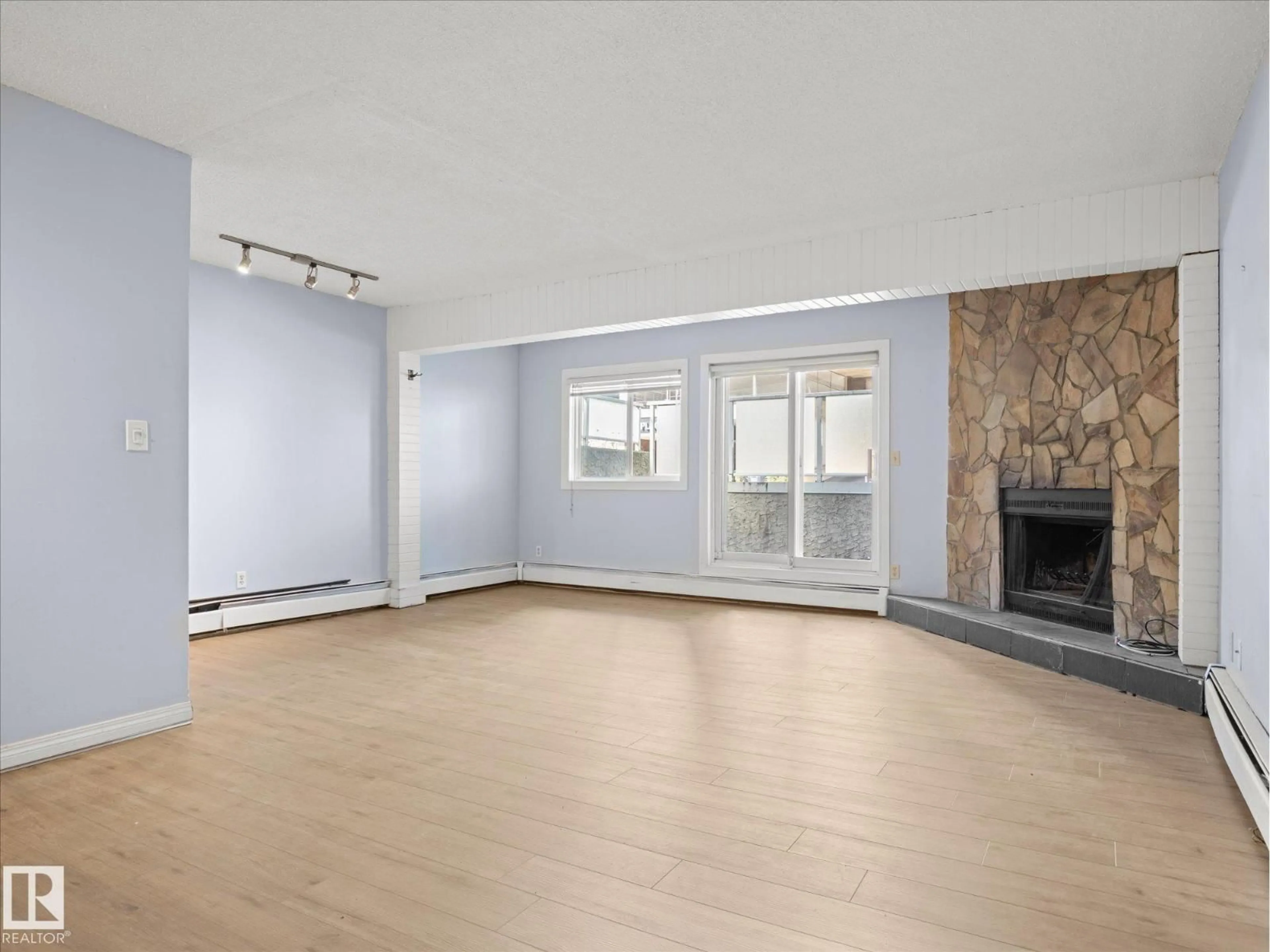 A pic of a room for #110 - 10139 117 ST, Edmonton Alberta T5K2L3