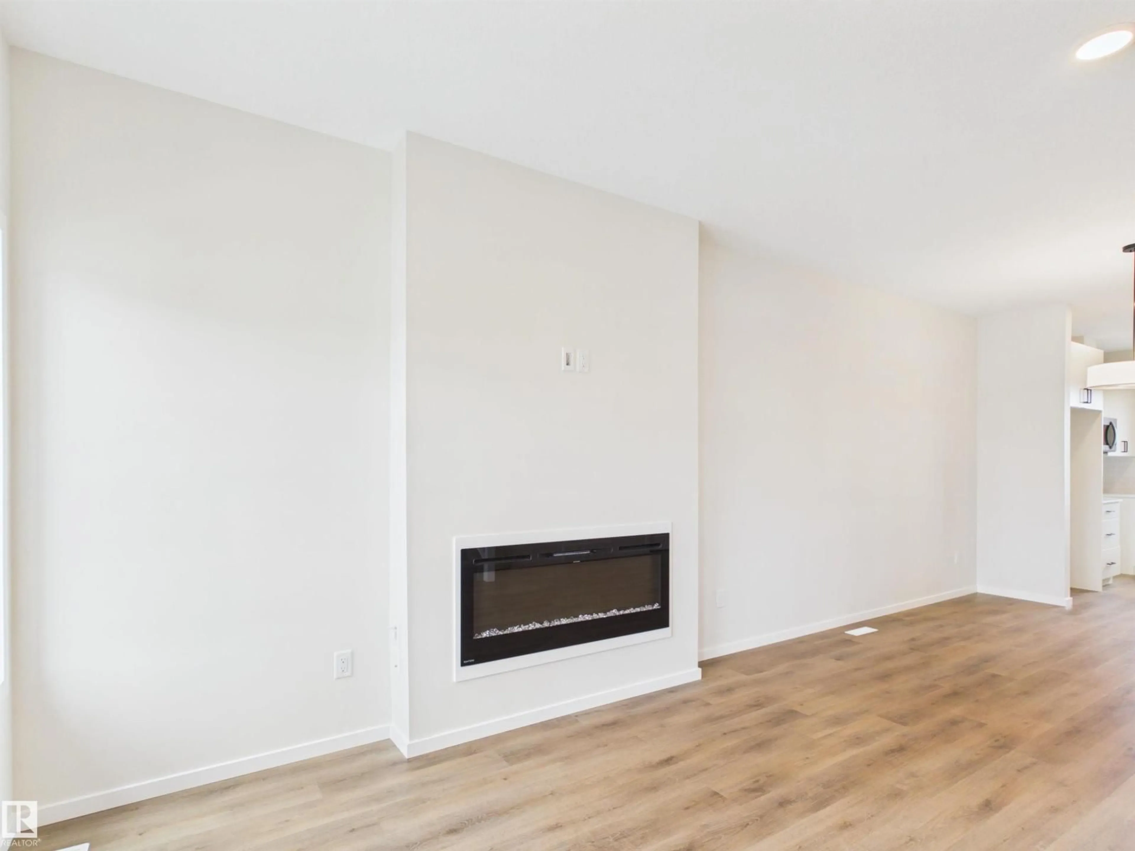 A pic of a room for 1094 MCLEOD AV, Spruce Grove Alberta T7X4G8
