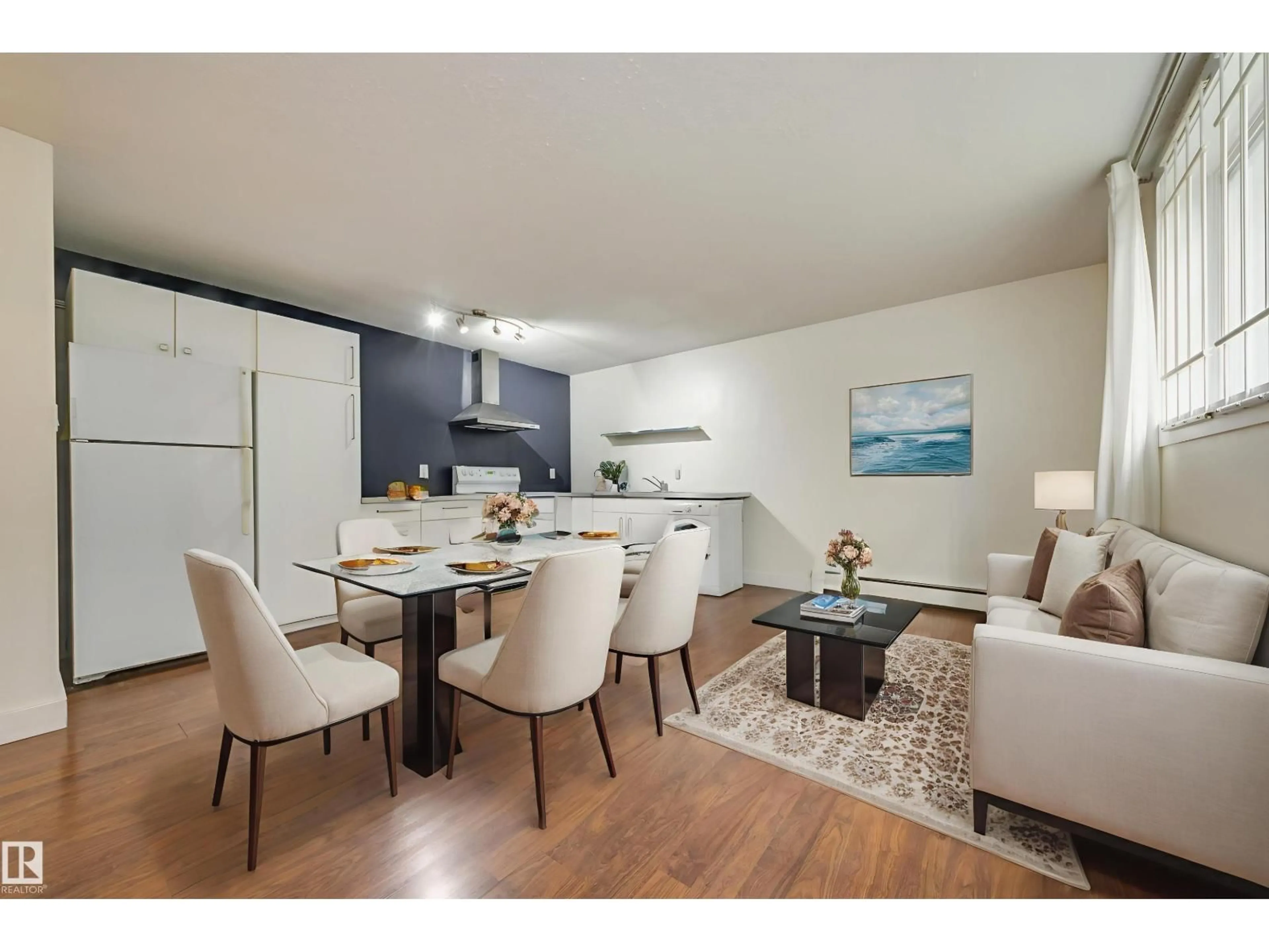 Unknown for 5 - 10015 83 AV NW, Edmonton Alberta T6E2C3