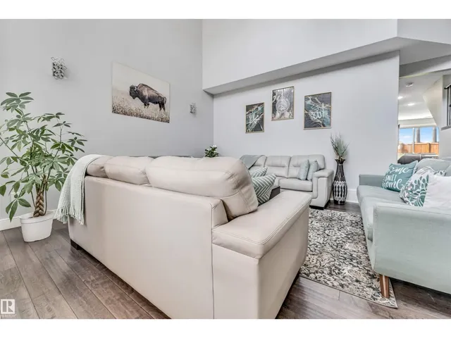 2639 17 AV, Edmonton 5