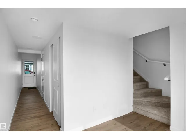 NW - #44 1009 CY BECKER RD, Edmonton 3