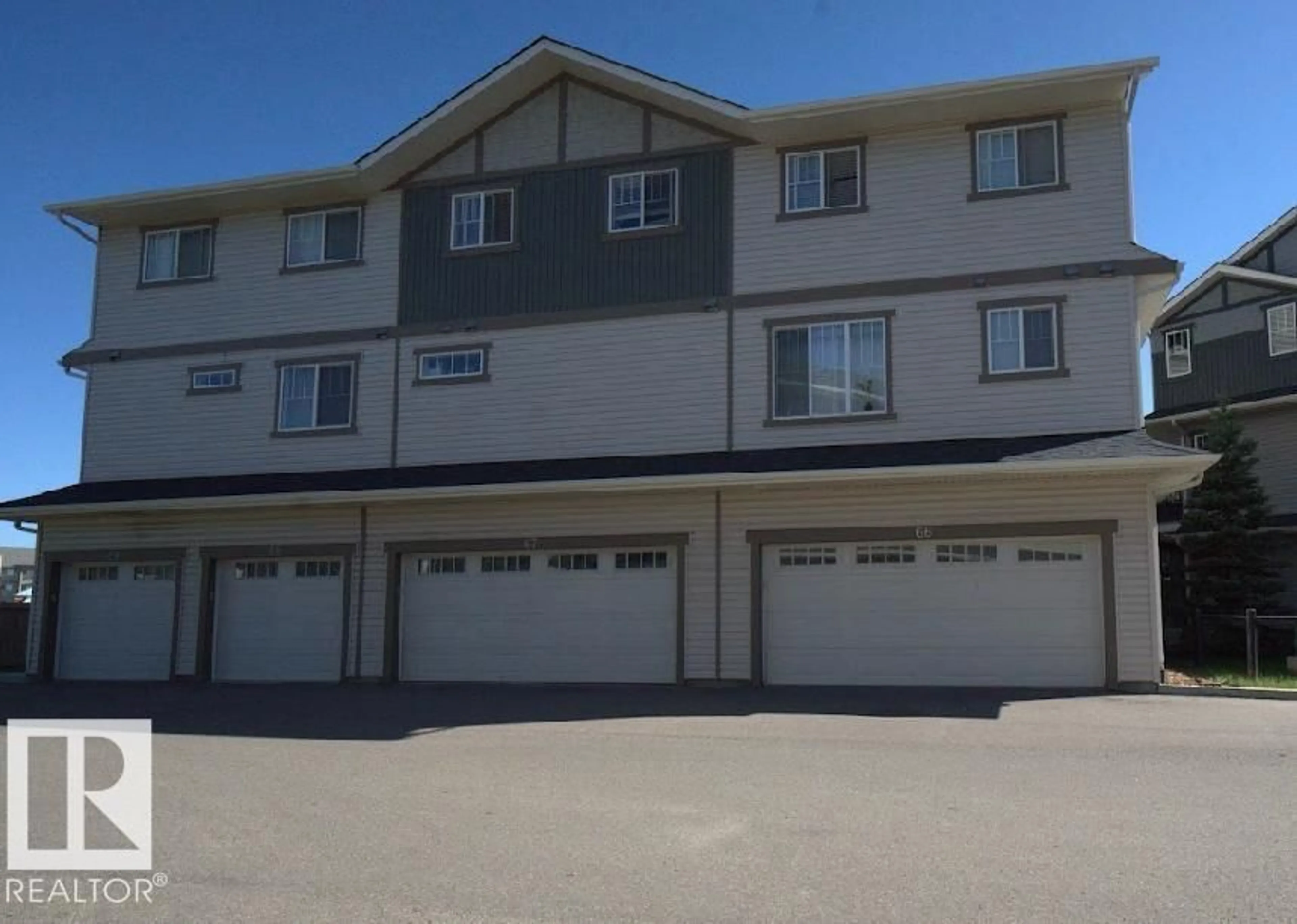 Indoor garage for 12815 - 66 CUMBERLAND ROAD, Edmonton Alberta T6V0M2