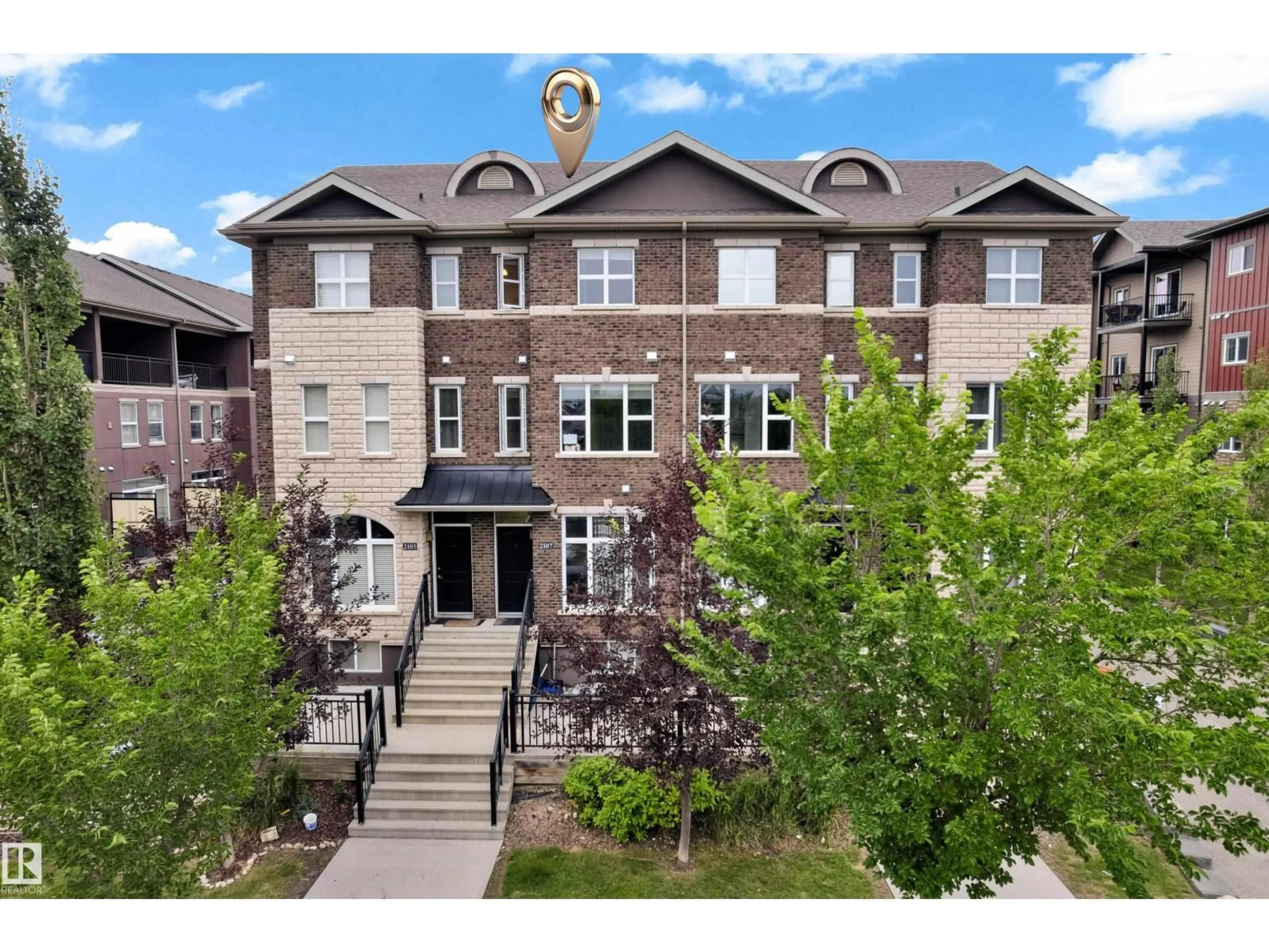 A pic from outside/outdoor area/front of a property/back of a property/a pic from drone, unknown for SW - 2107 CASSELMAN LI, Edmonton Alberta T6W0V8
